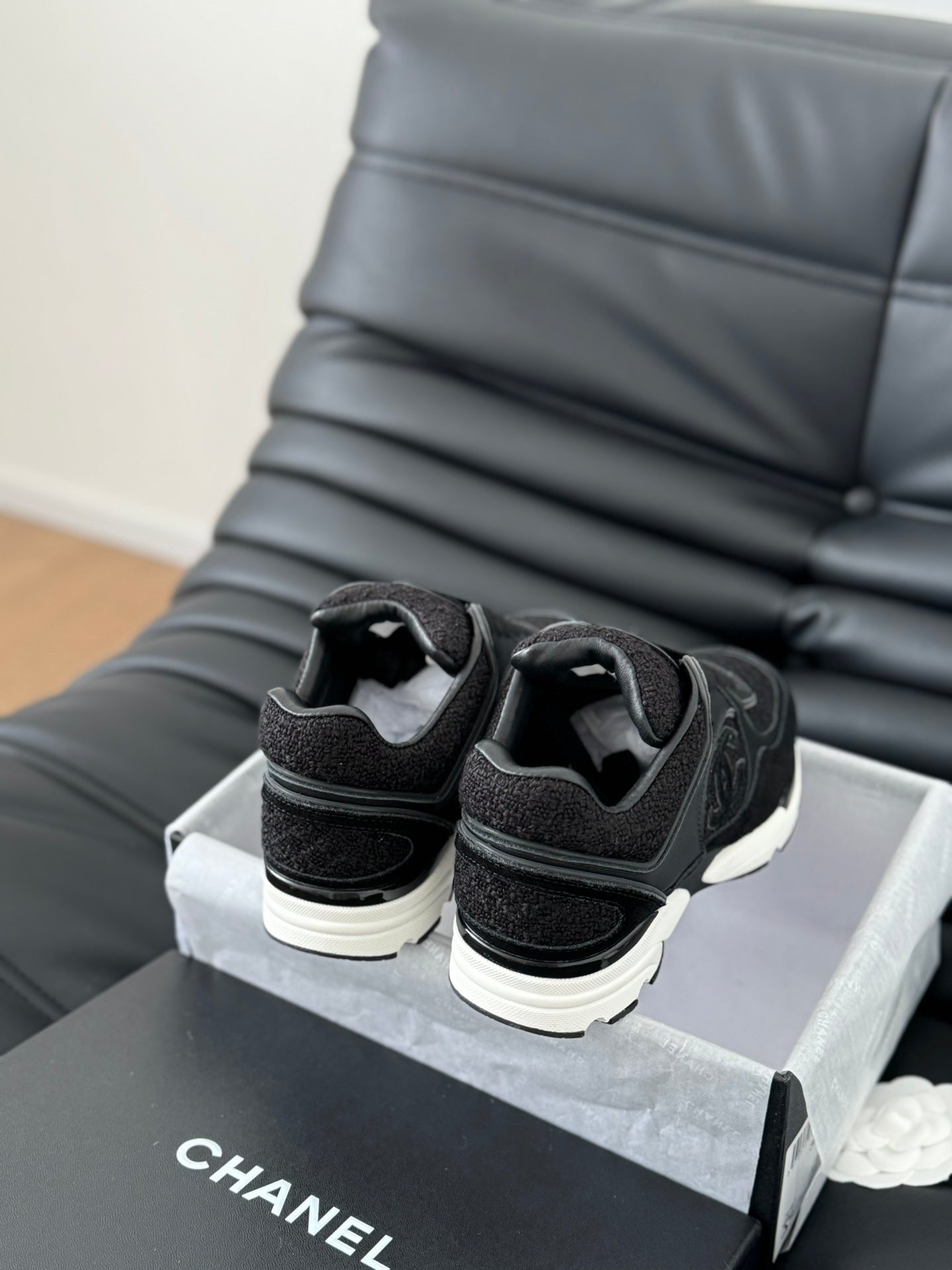 cc sneaker black tweed suede