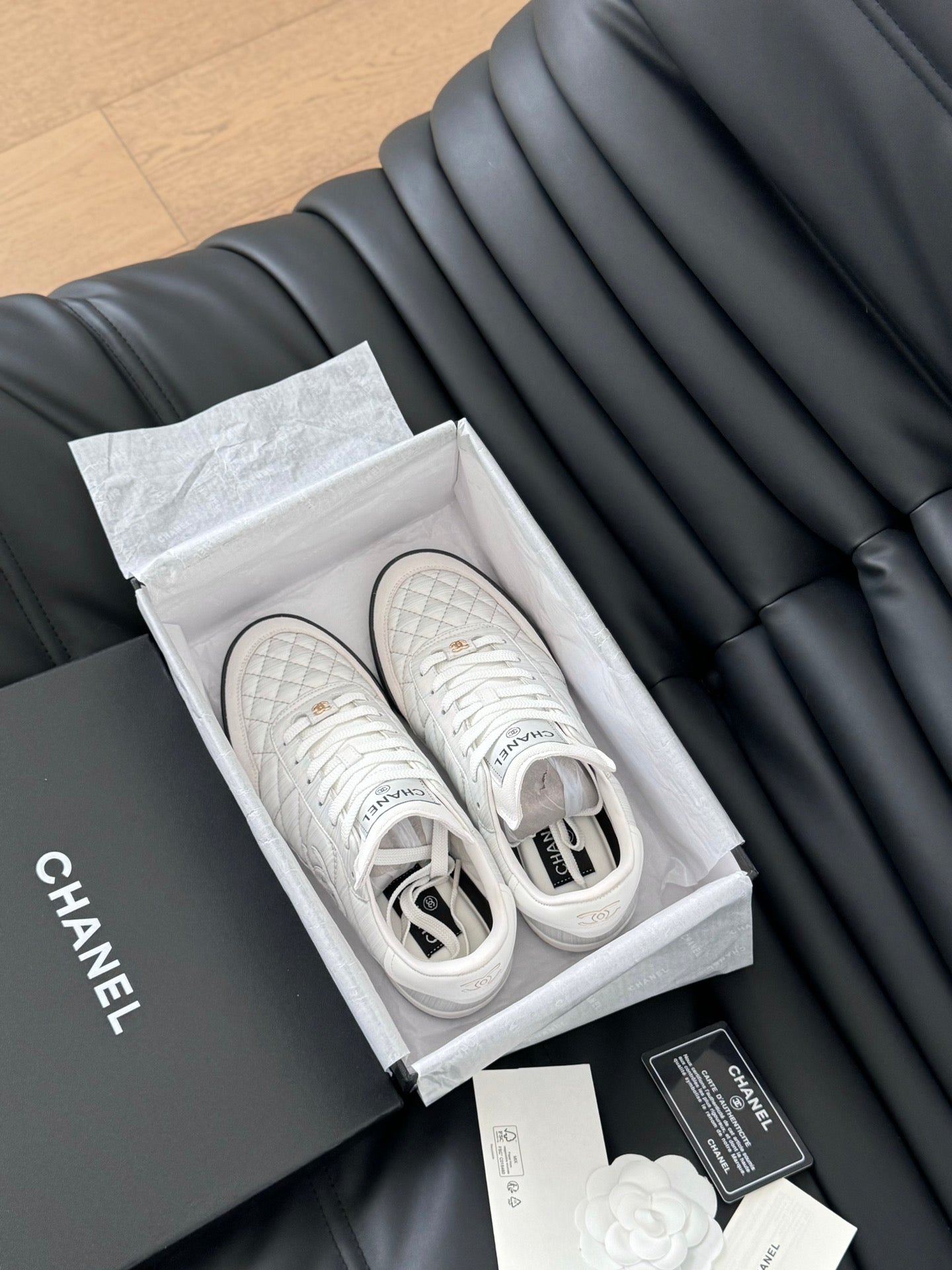 CC SNEAKER IN WHITE EMBROIDERED LAMBSKIN