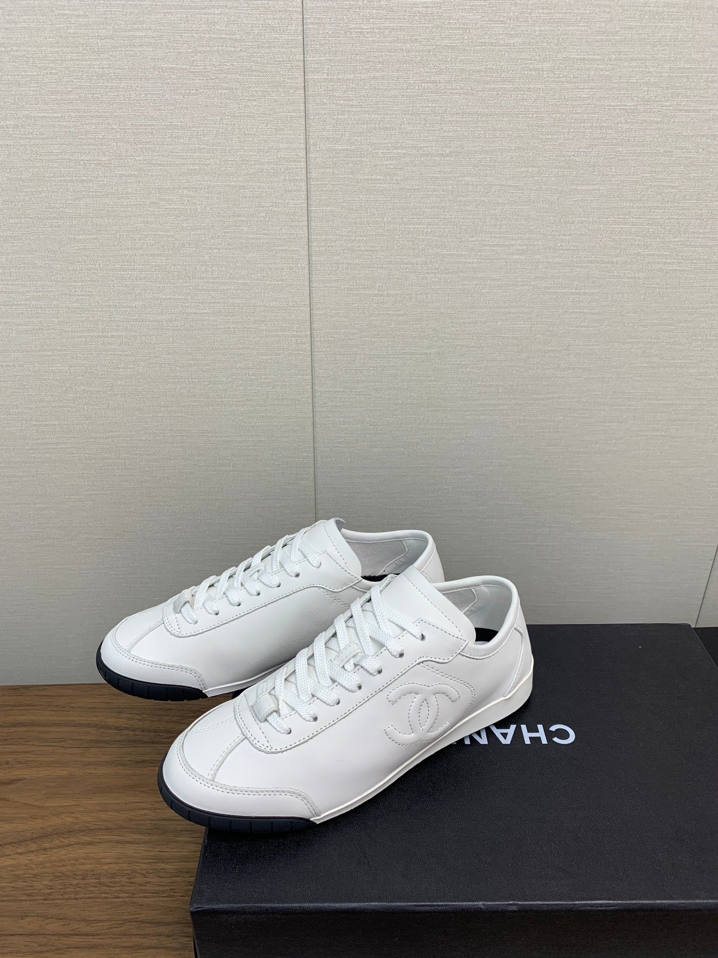CC Sneaker 15mm White Lambskin