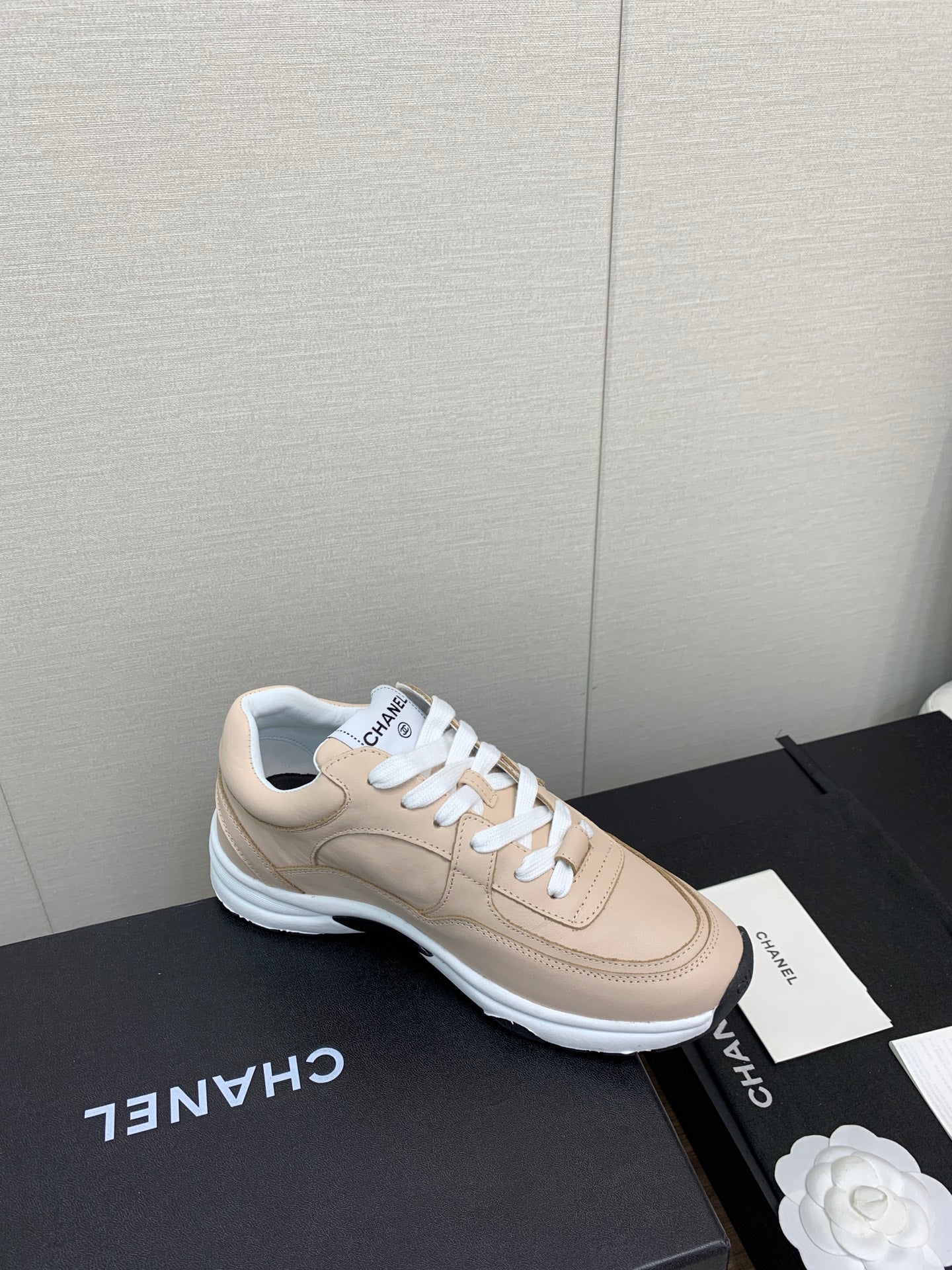 CC Sneaker 30mm Beige Lambskin