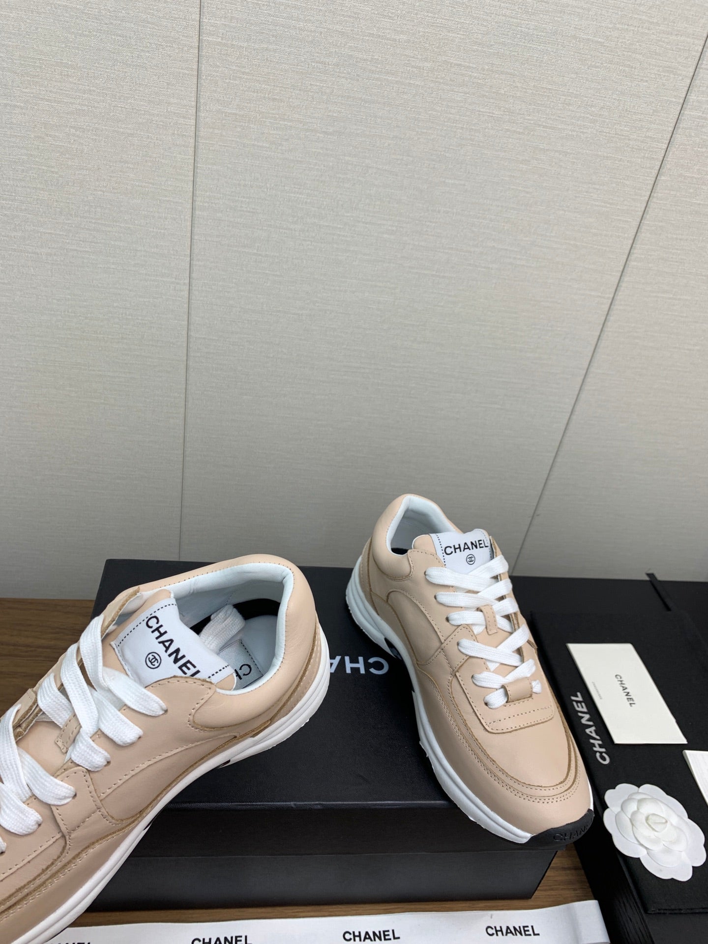 CC Sneaker 30mm Beige Lambskin