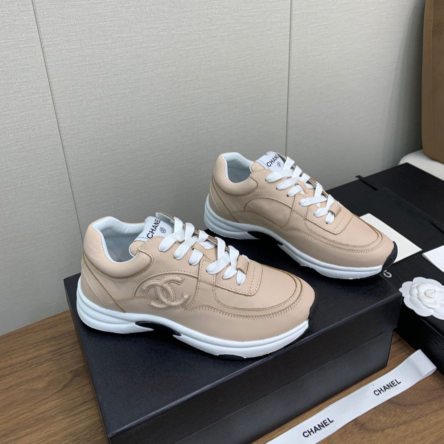 CC Sneaker 30mm Beige Lambskin