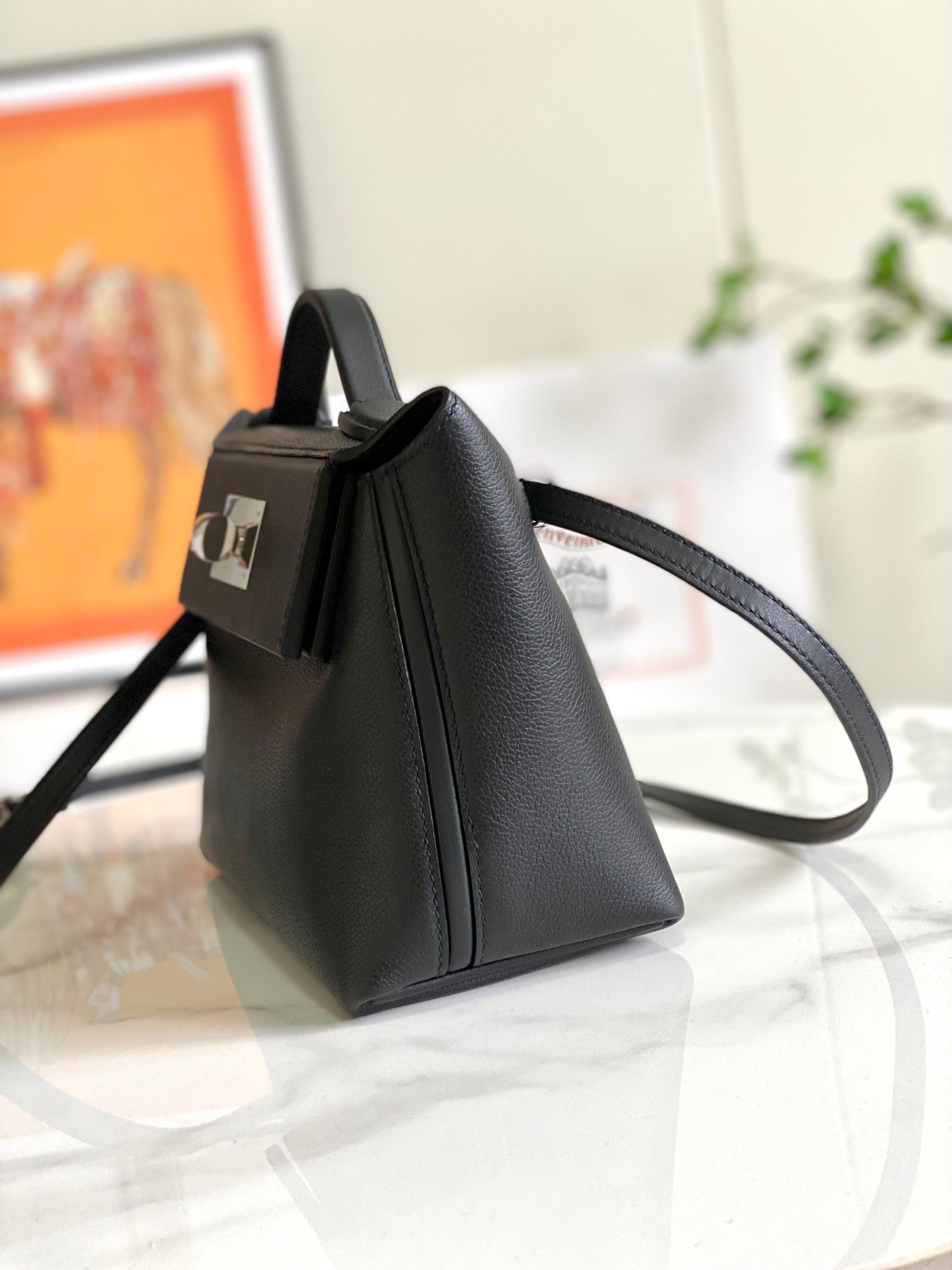 HM 24/24 Mini Bag 21cm Black Evercolor Leather Silver Hardware