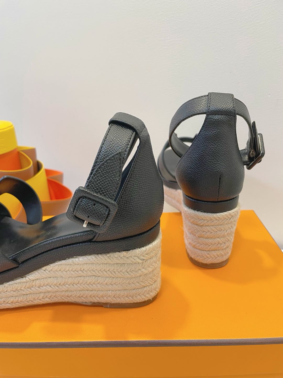 HM  Elda espadrille Black Cowhide 212234