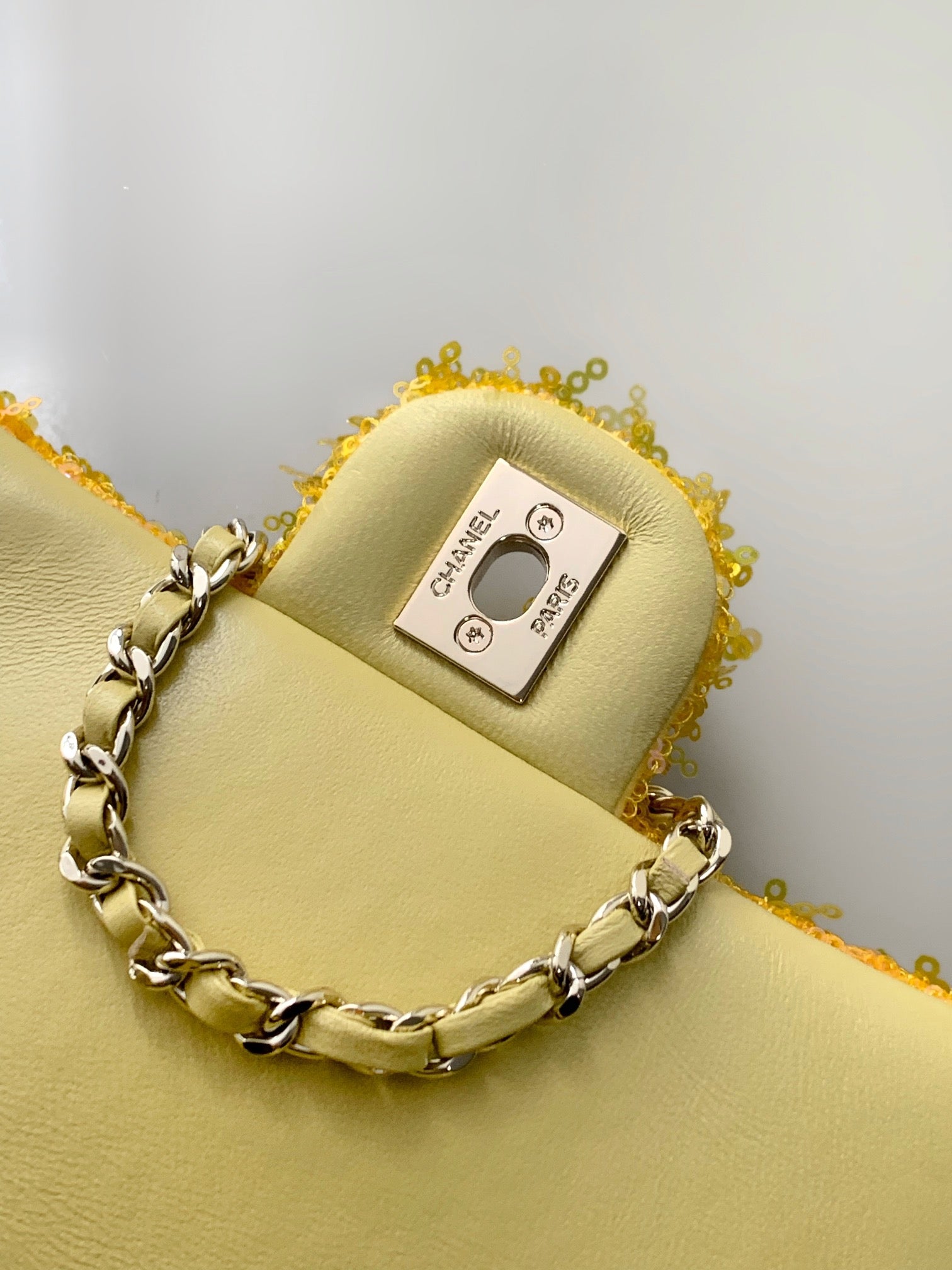 CC 25S Flap Bag 20cm Yellow Fringed Sequin Calfskin