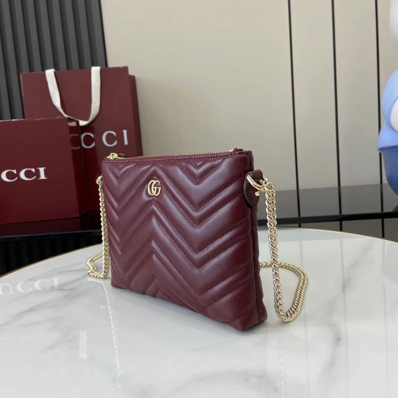 Gucci 25 Marmont Pochette With Chain Rosso Ancora Red Cowhide 294894