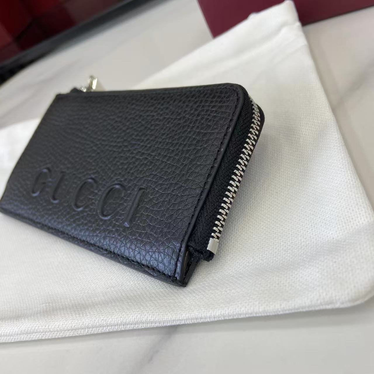 Gucci 25 Wallet Black Grained Cowhide 290505