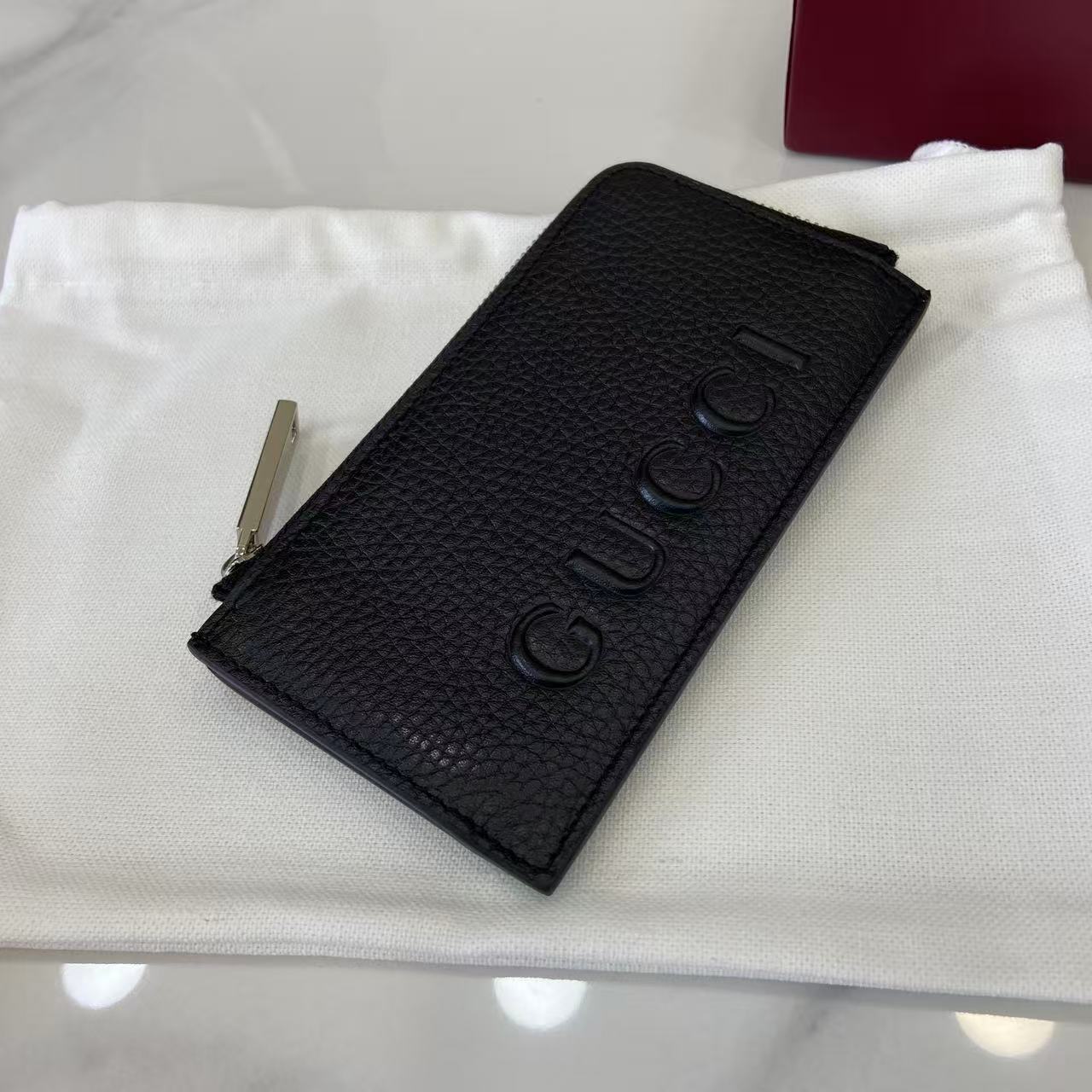 Gucci 25 Wallet Black Grained Cowhide 290505