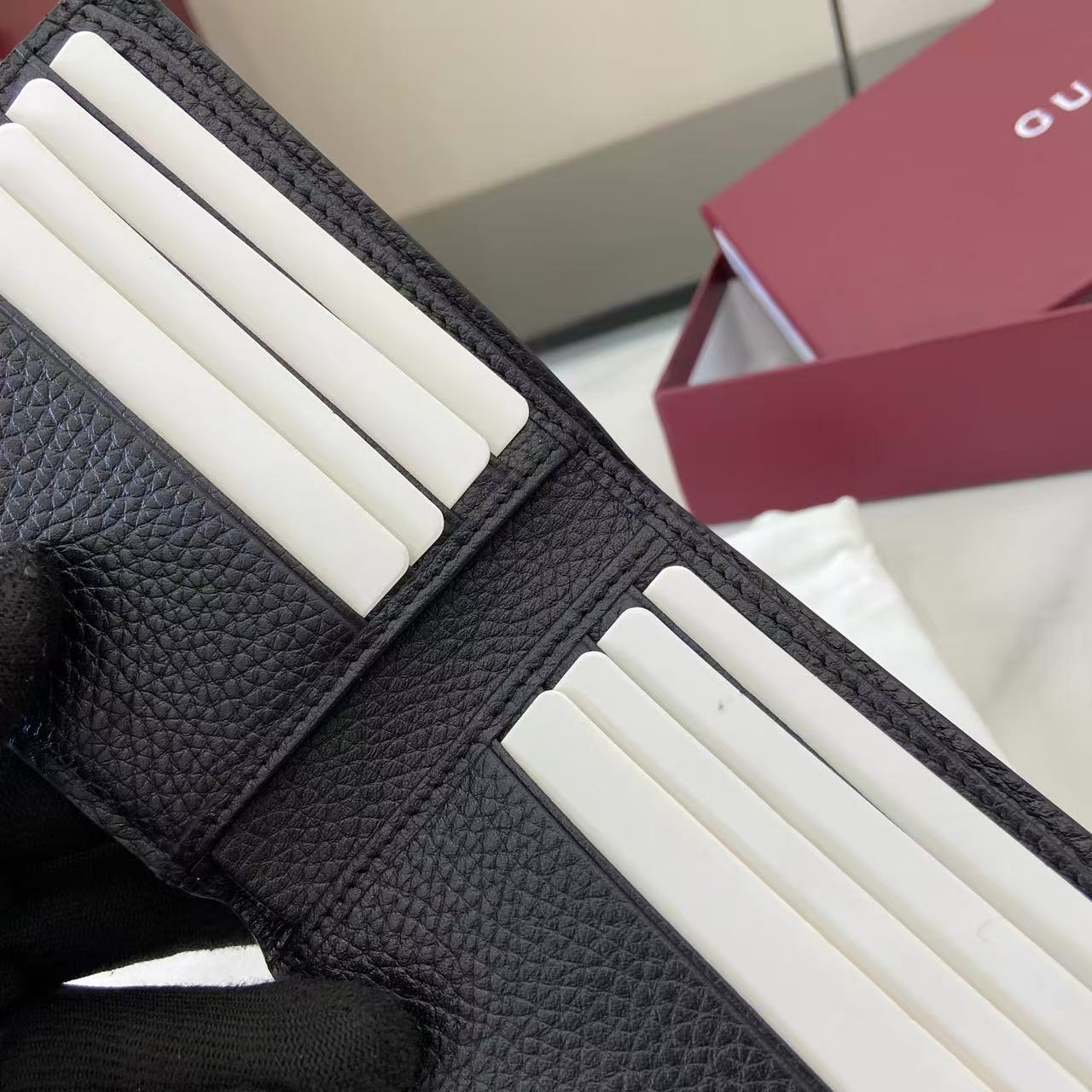 Gucci 25 Wallet 11cm Black Grained Cowhide 290506