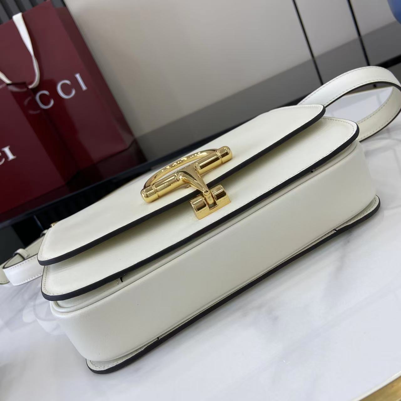 Gucci 25 Siena Bag White Gold Leather 292364