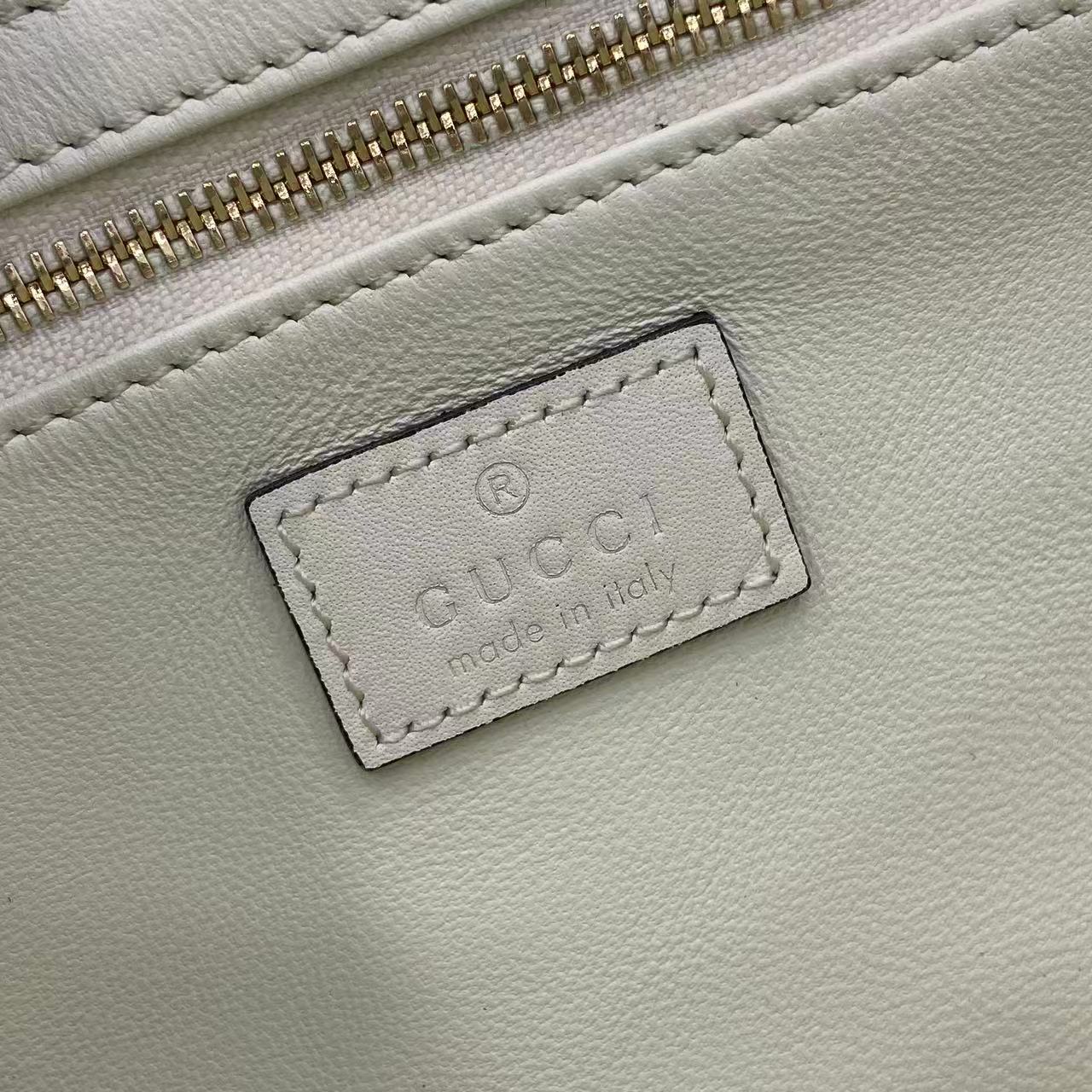 Gucci 25 Siena Bag White Gold Leather 292364