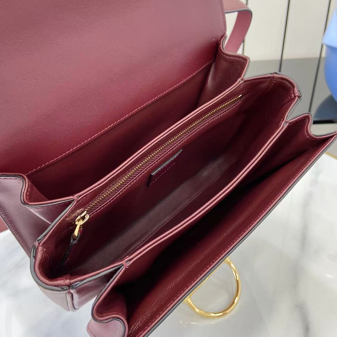 Gucci 25 Siena Bag Anchor Red Gold Leather 292366