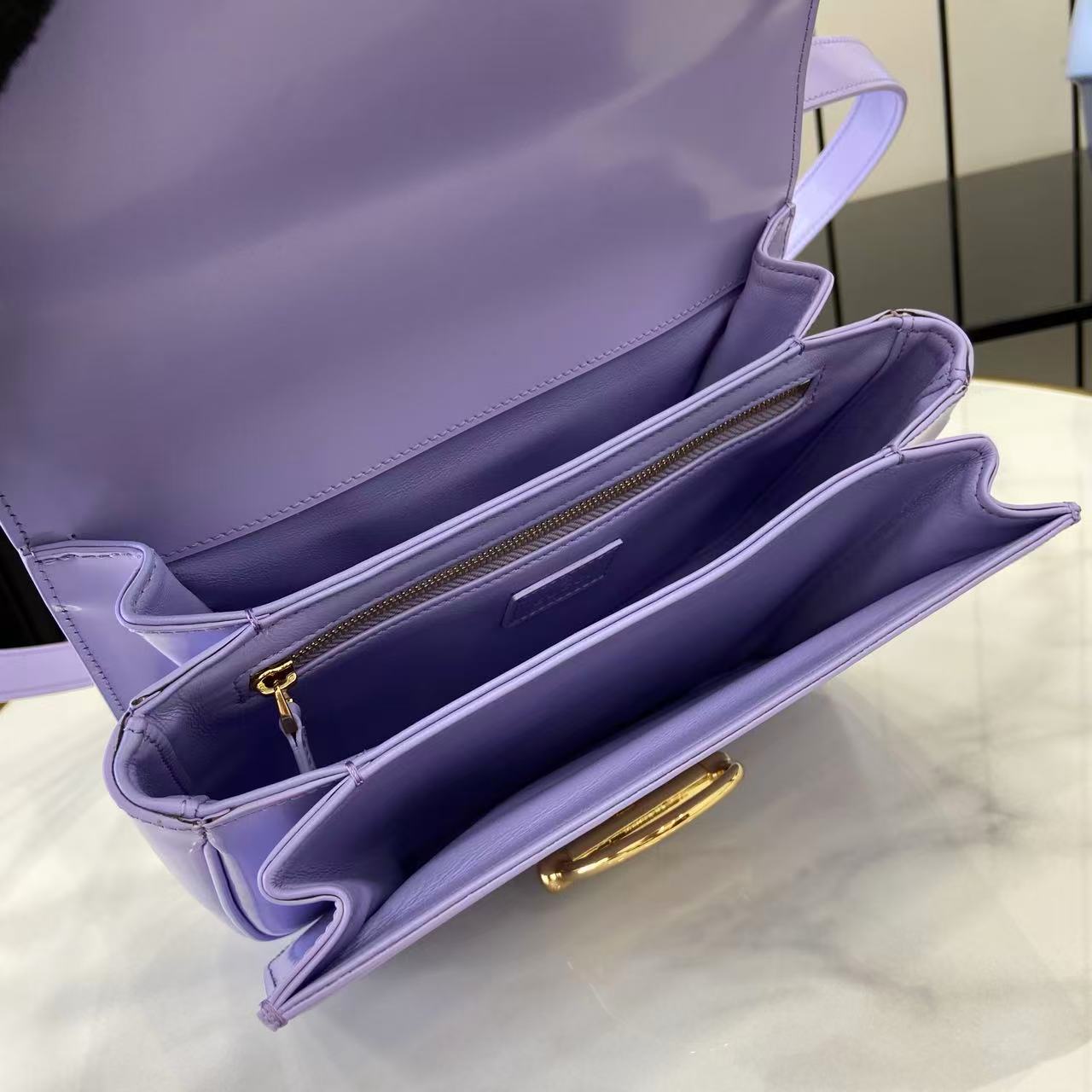 Gucci 25 Siena Bag Light Purple Gold Leather 292571
