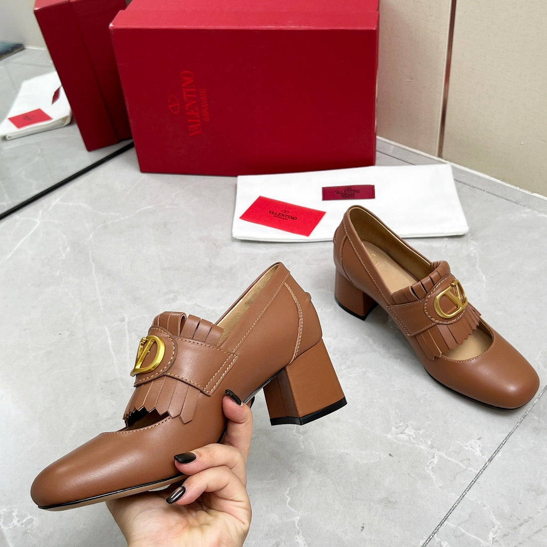 VT 25 Signature Heeled Loafer Brown Calf Leather 293941