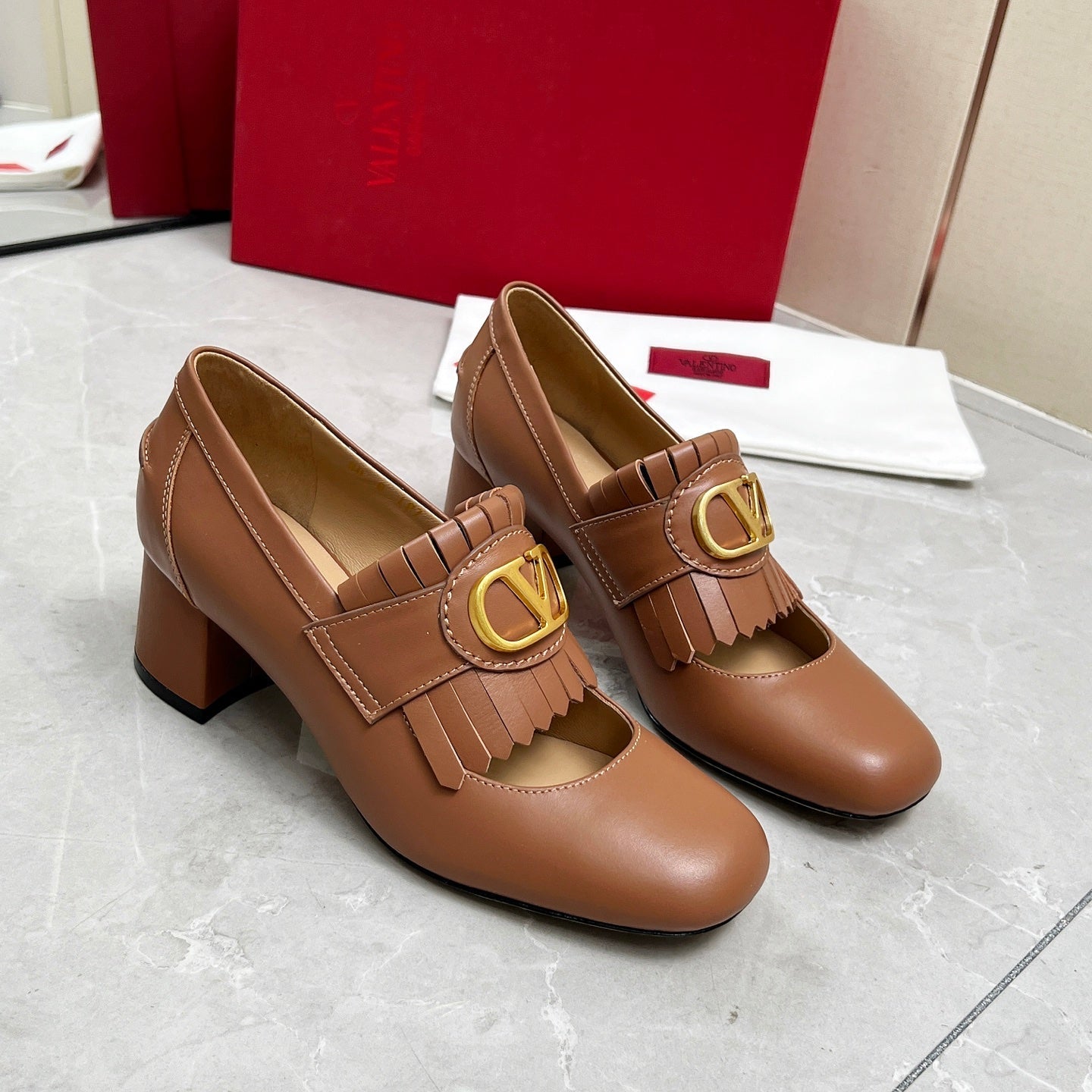 VT 25 Signature Heeled Loafer Brown Calf Leather 293941