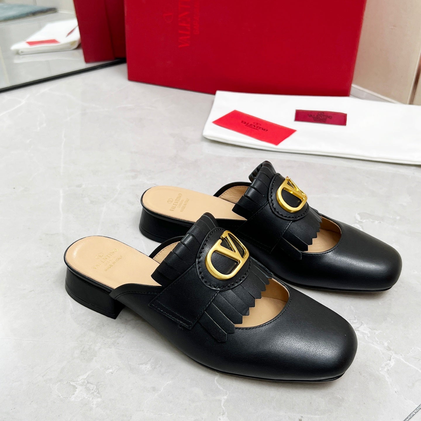 VT 25 Signature Mule Loafer Black Calf Leather 293945