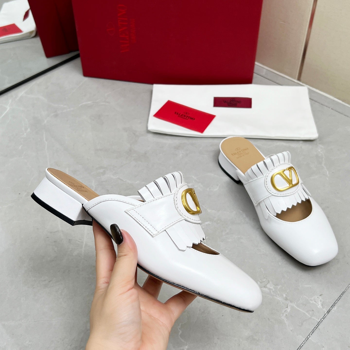 VT 25 Signature Mule Loafer Ivory Calf Leather 293947