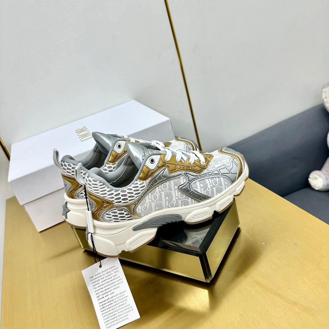 CD Chrono Sneaker 40mm In Gold Mesh Fabric  994578