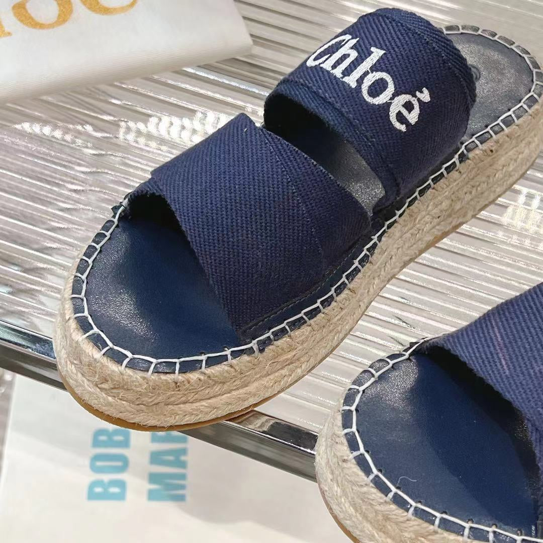 CHLOE MILA PLATFORM 5 CM IN NAVY BLUE FABRIC AND BEIGE RAFFIA