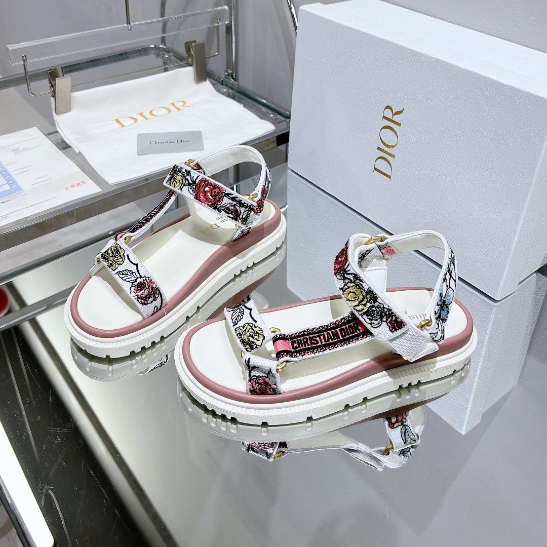 CD D-Wave Sandal In Colorful Mix White Cowhide 100759