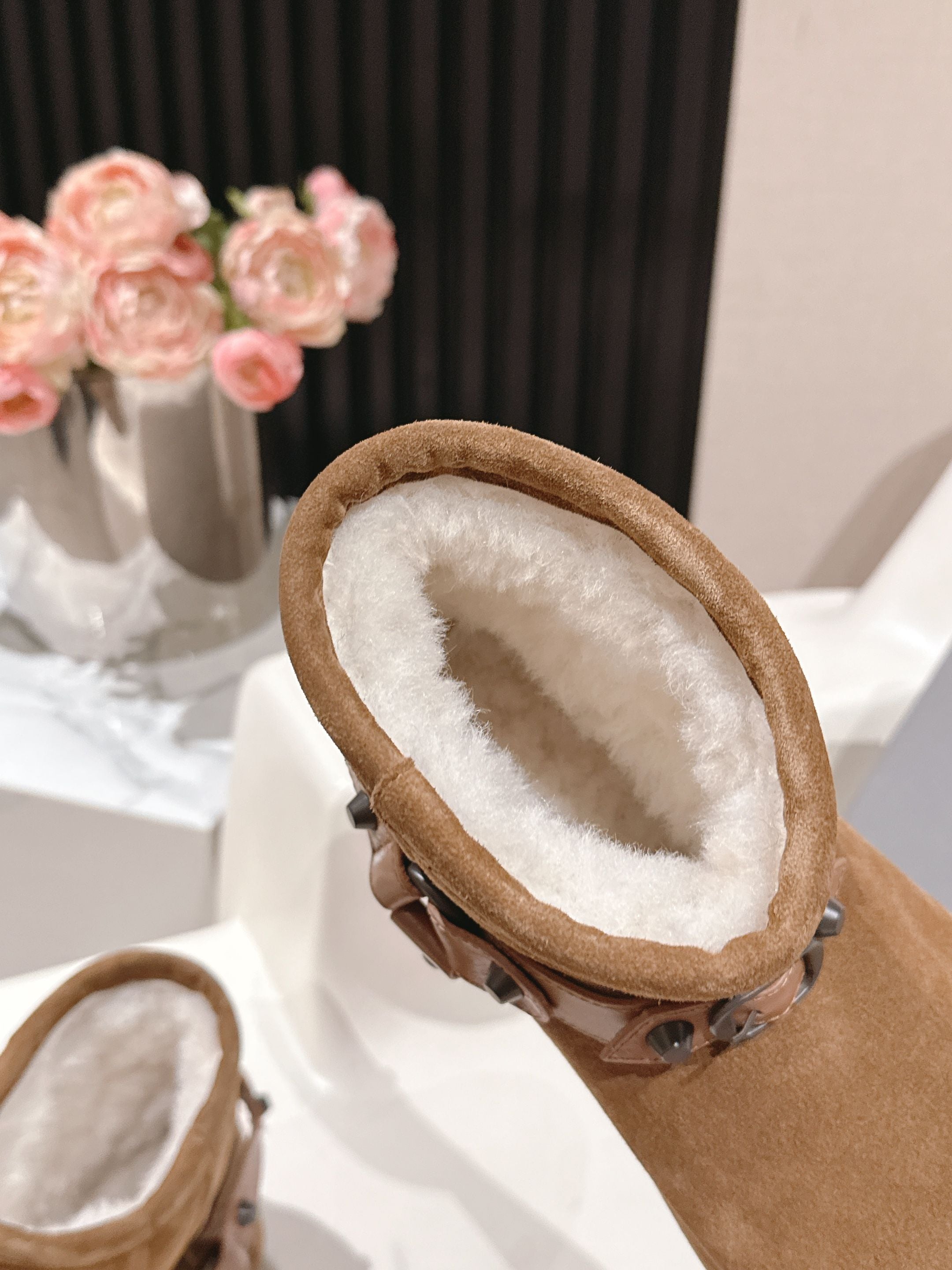 Balenciaga Alaska soft boots brown suede 467185