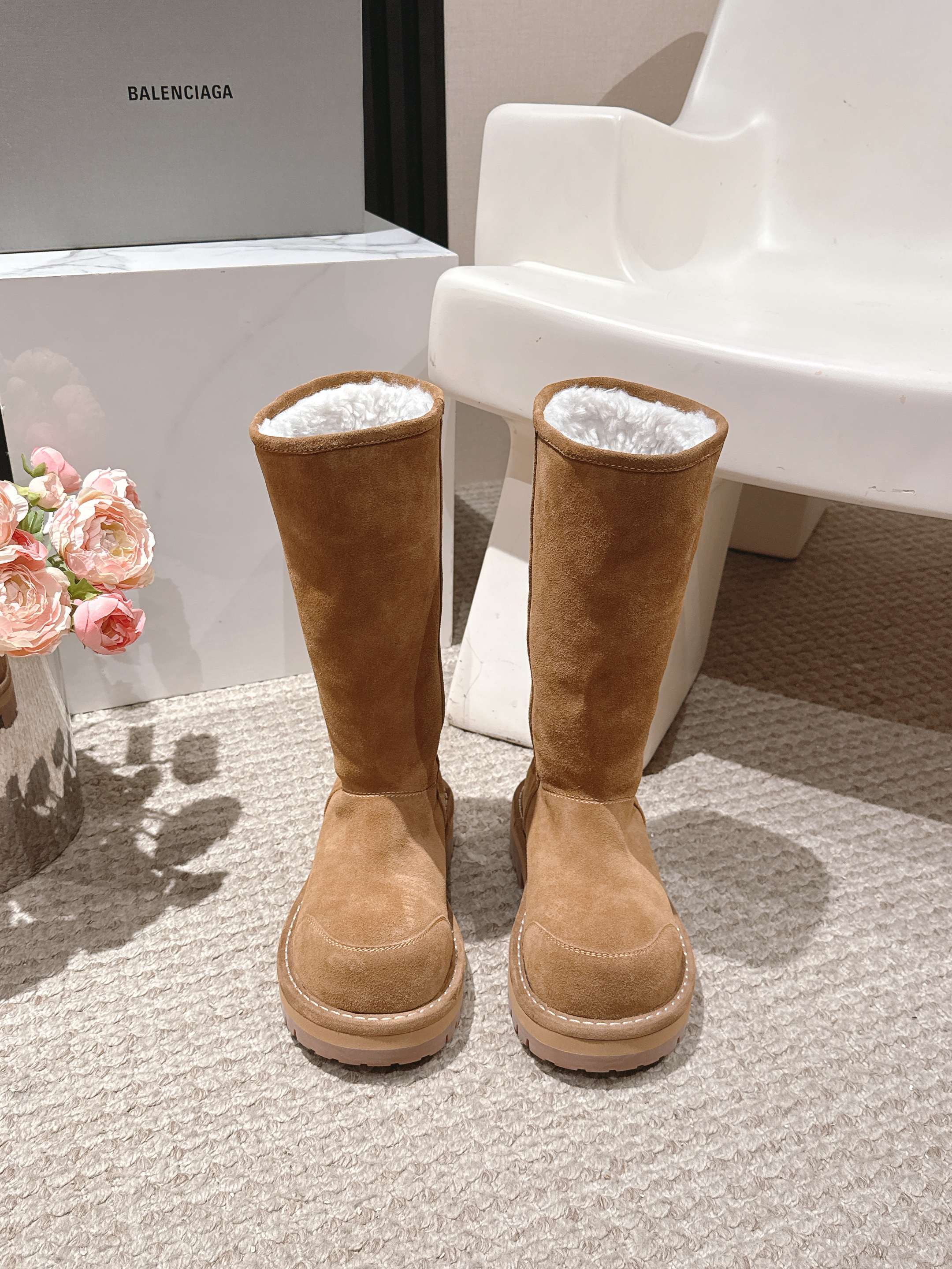Balenciaga 25s snow boots brown suede wool 467187