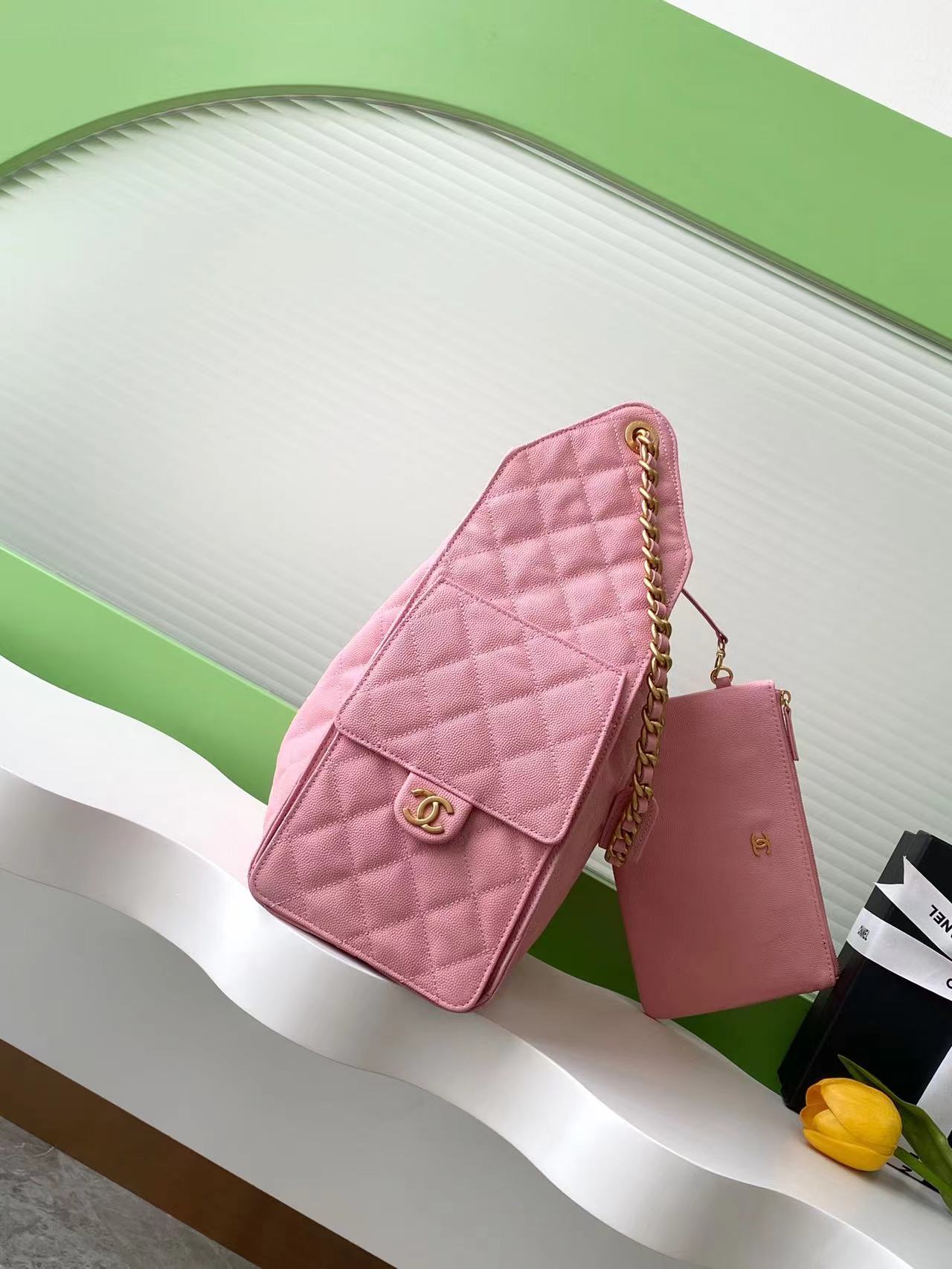 CC 25C Hobo Bags 40cm Pink Grained Calfskin