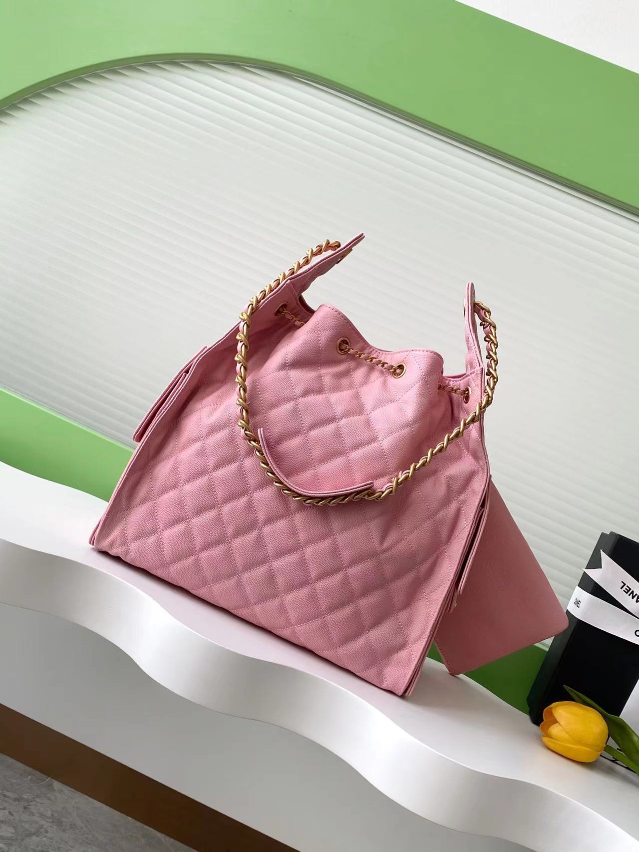 CC 25C Hobo Bags 40cm Pink Grained Calfskin