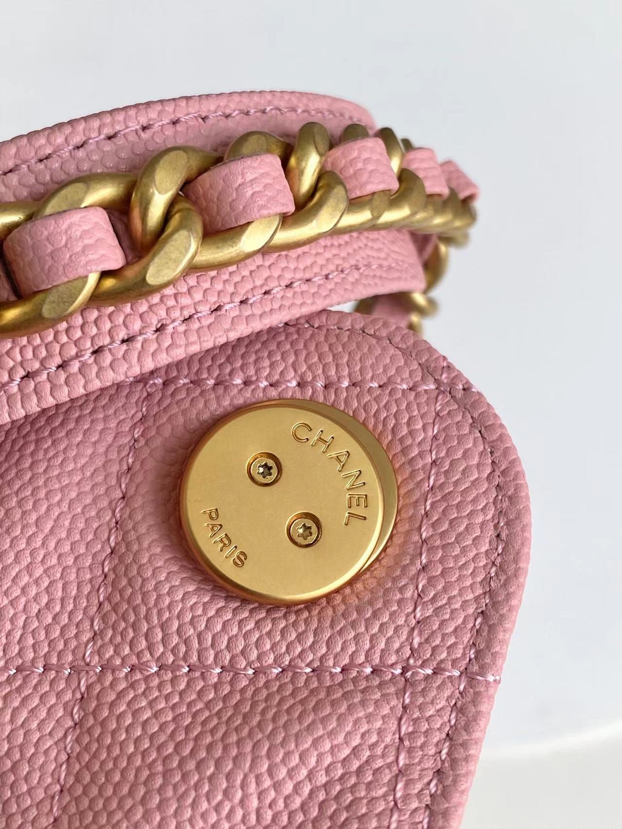 CC 25C Hobo Bags 40cm Pink Grained Calfskin