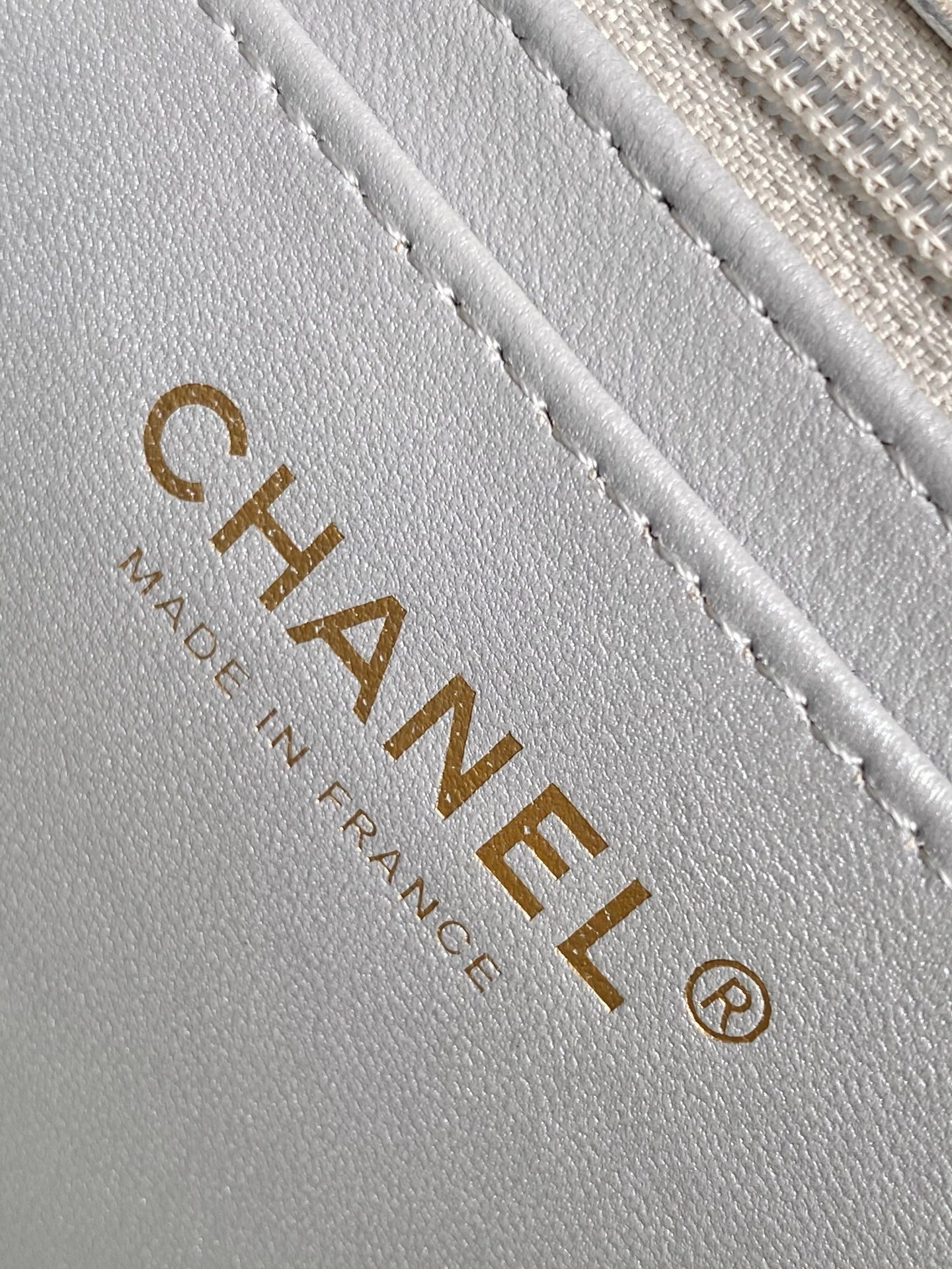 CC 25C Flap Bag 19cm Silver Metalic Quilted Lambskin