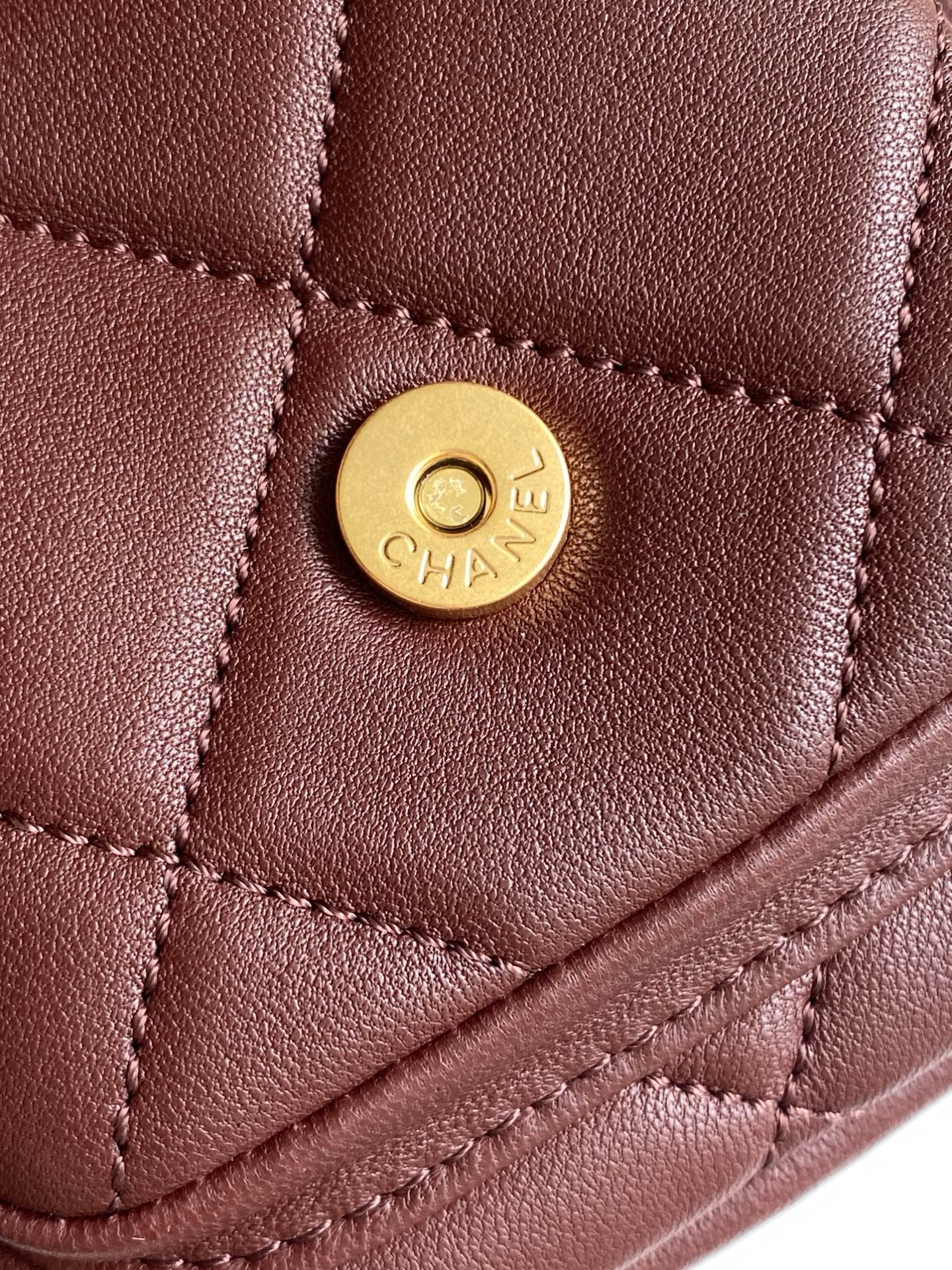 Chanel 25K Bowling Bag Burgundy Gold Sheepskin 294980