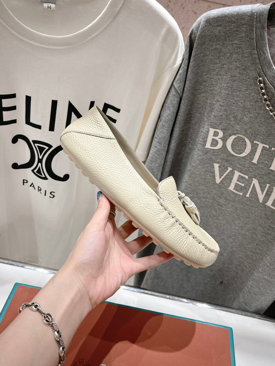 dot sole walk mocassin cream calfskin