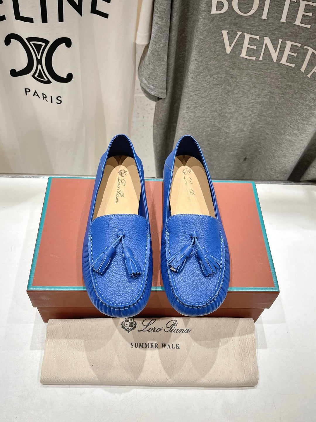 dot sole walk mocassin blue calfskin