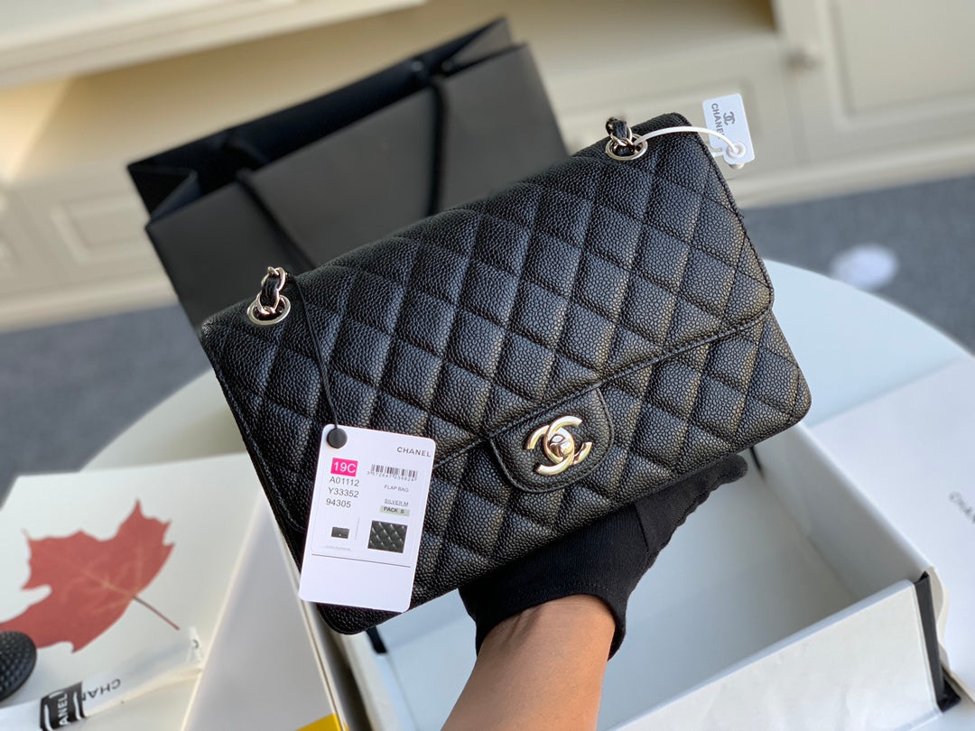MEDIUM FLAP BAG 25CM BLACK CAVIAR SILVER HARDWARE