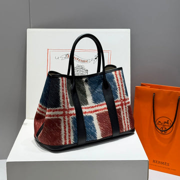 Which Hermès Picotin Size Fits Your Lifestyle Best?