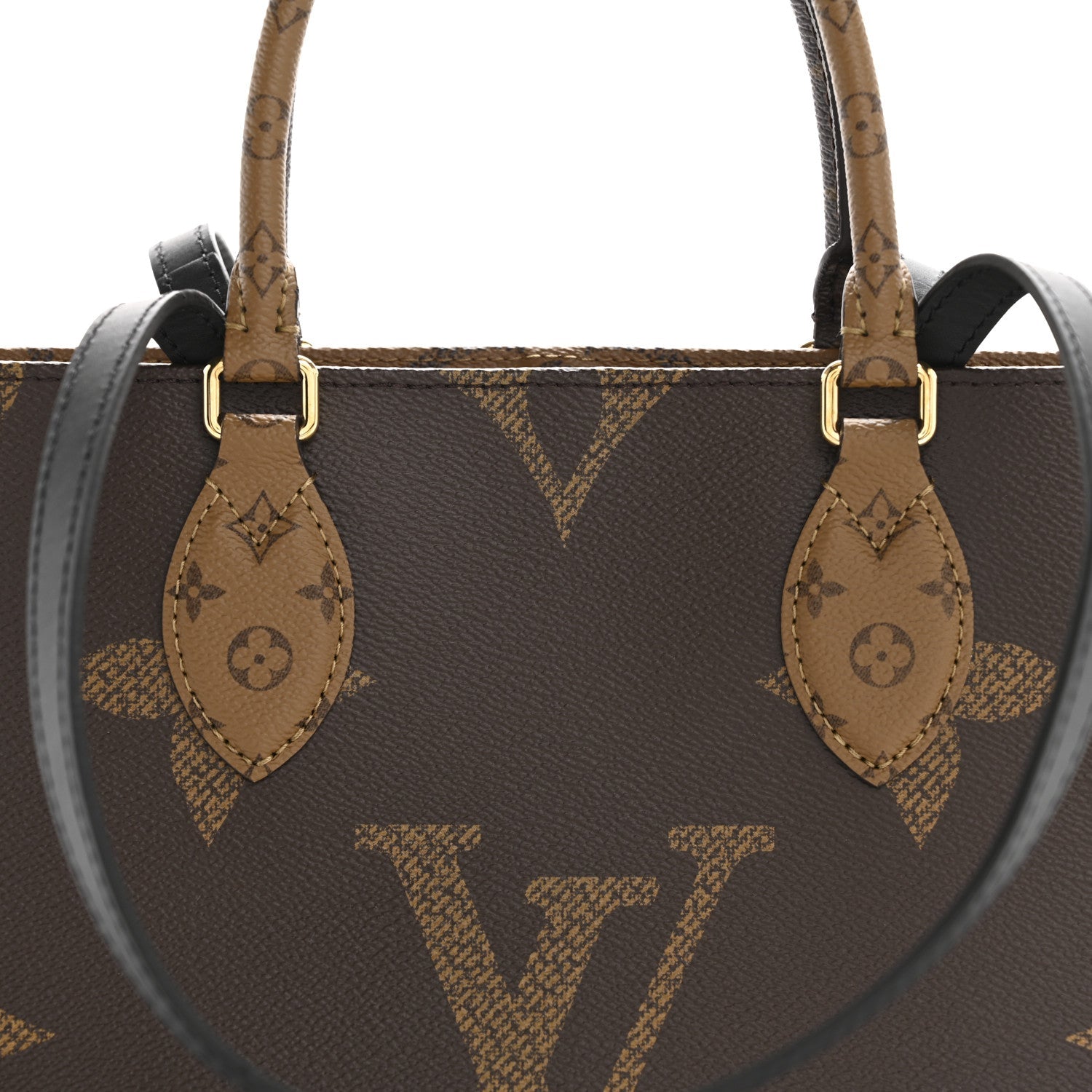 Reverse Monogram Giant Onthego MM