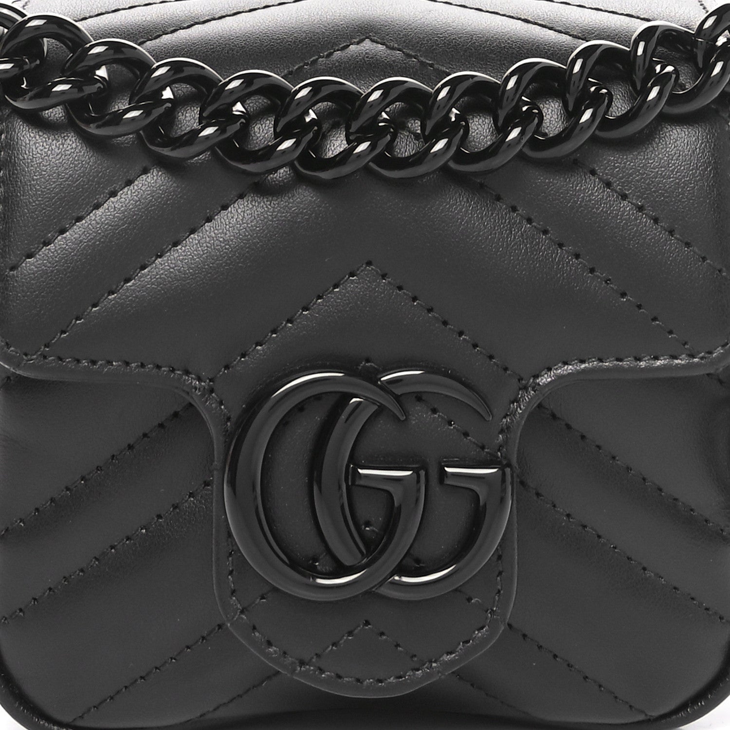 Calfskin Matelasse Monochrome GG Marmont Chain Mini Belt Bag Black