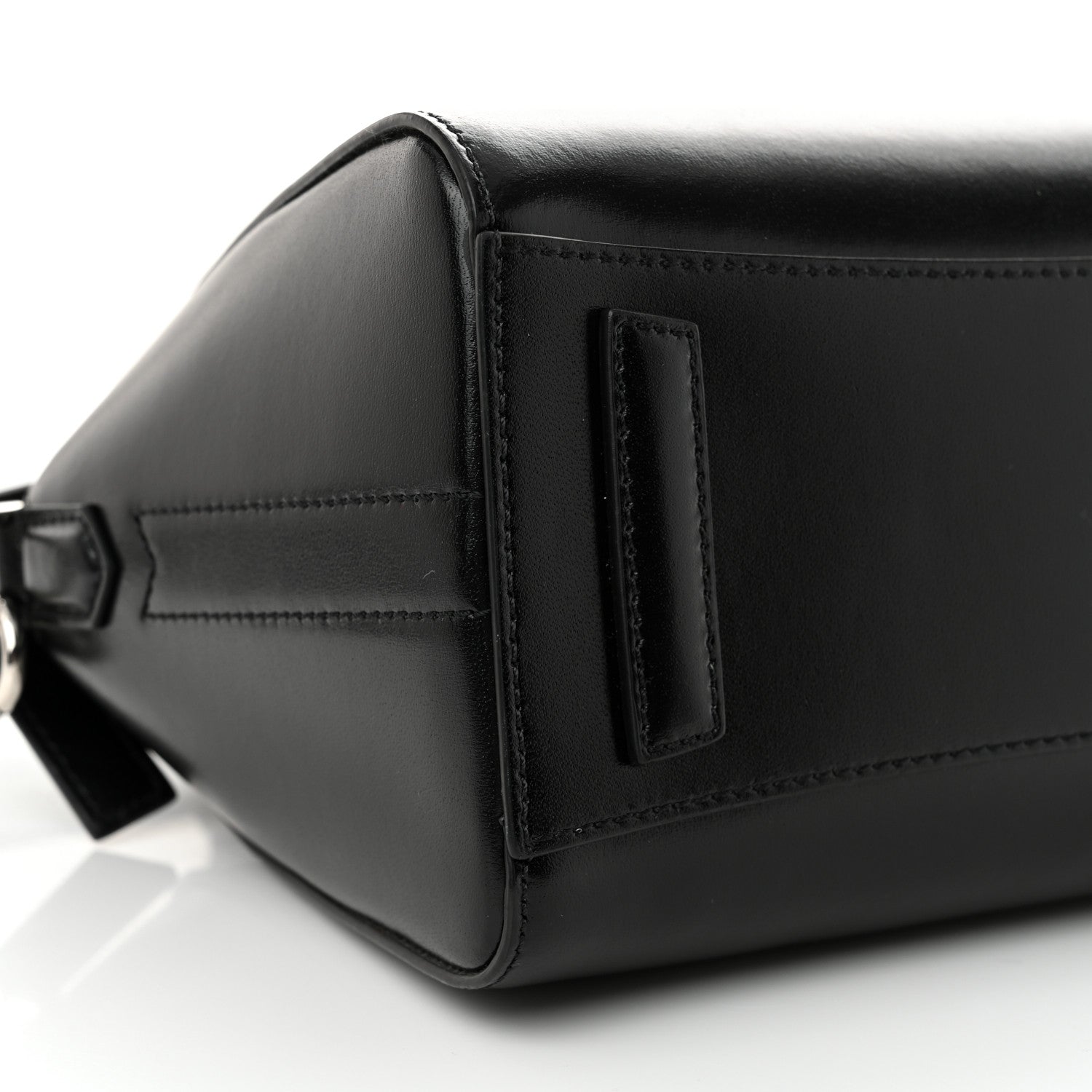 Shiny Lord Calfskin Mini Antigona Black