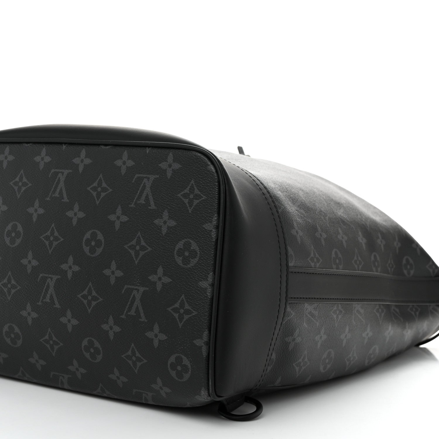 Monogram Eclipse Maxi Noe Sling