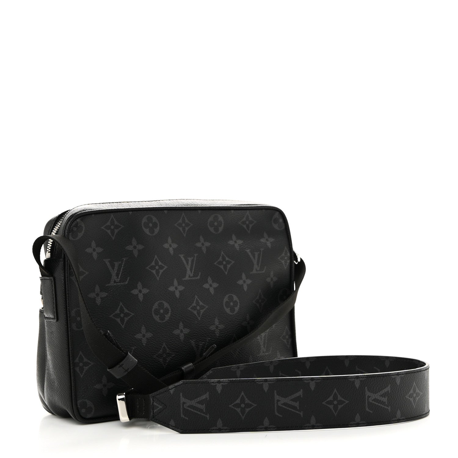 Taiga Monogram Eclipse Outdoor Messenger Black