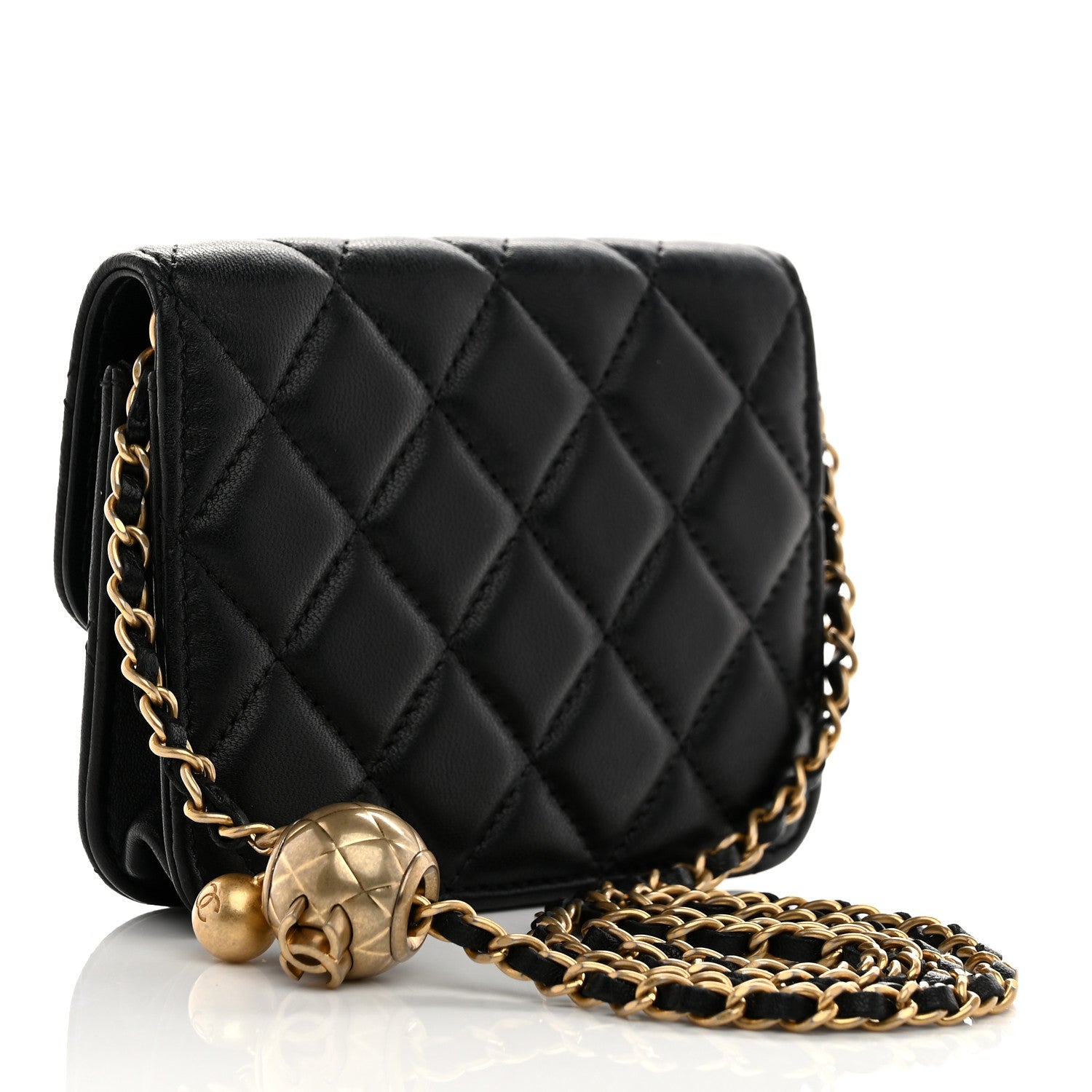Lambskin Quilted Pearl Crush Clutch With Chain Black