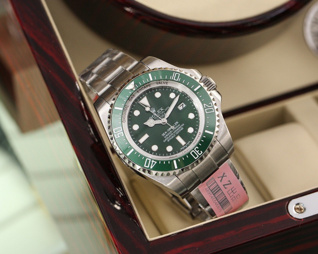SEA-DWELLER DEEPSEA 44MM GREEN