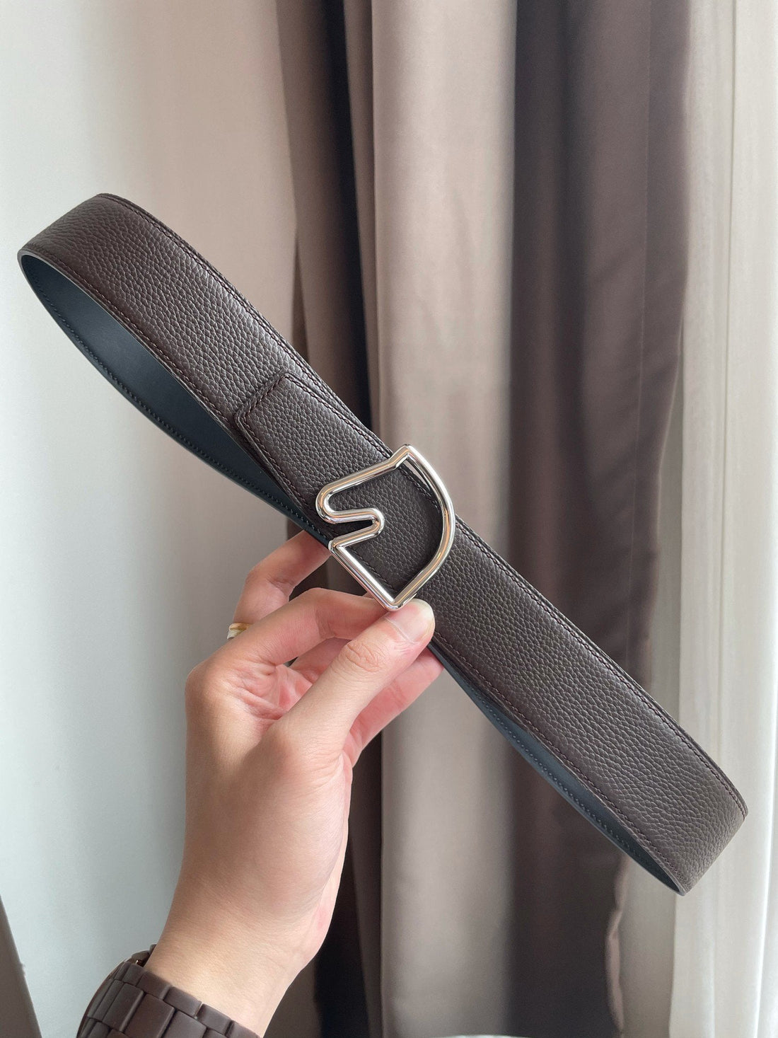 H BELT HORSE BUCKLE DARK BROWN BLACK LEATHER REVERSIBLE  3.8CM