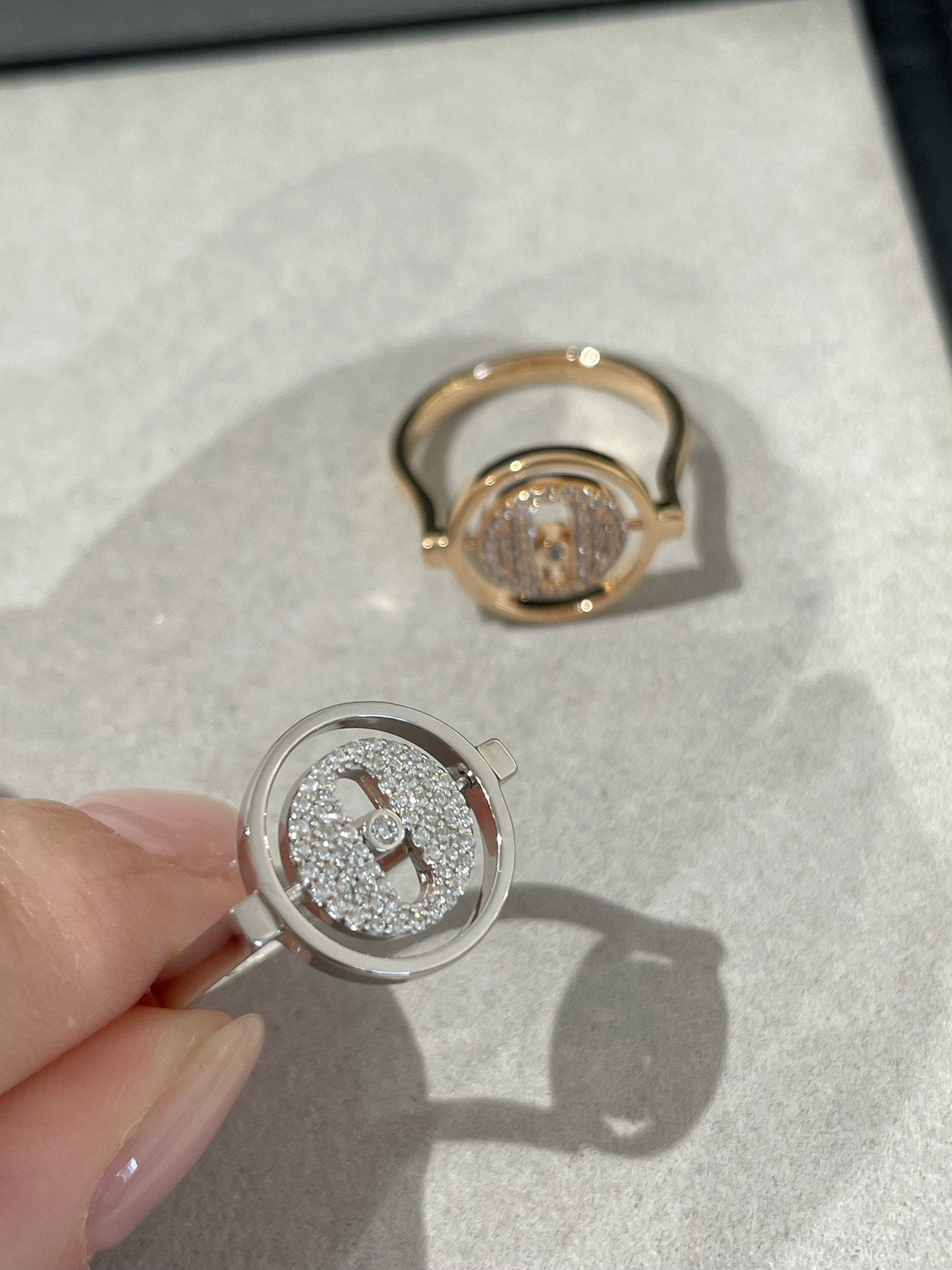 LUCKY MOVE PAVED RING