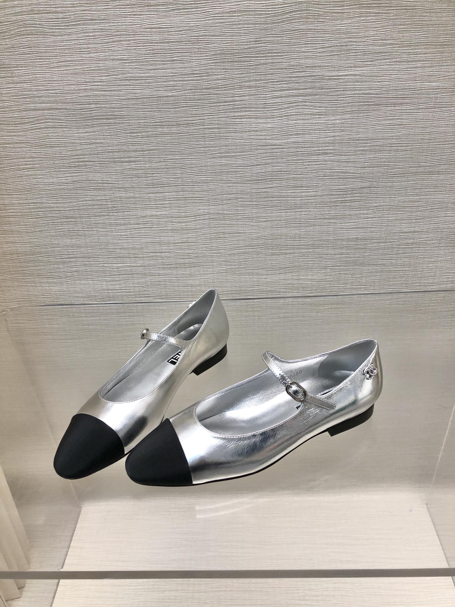 mary janes silver black metalic lambskin grosgrain