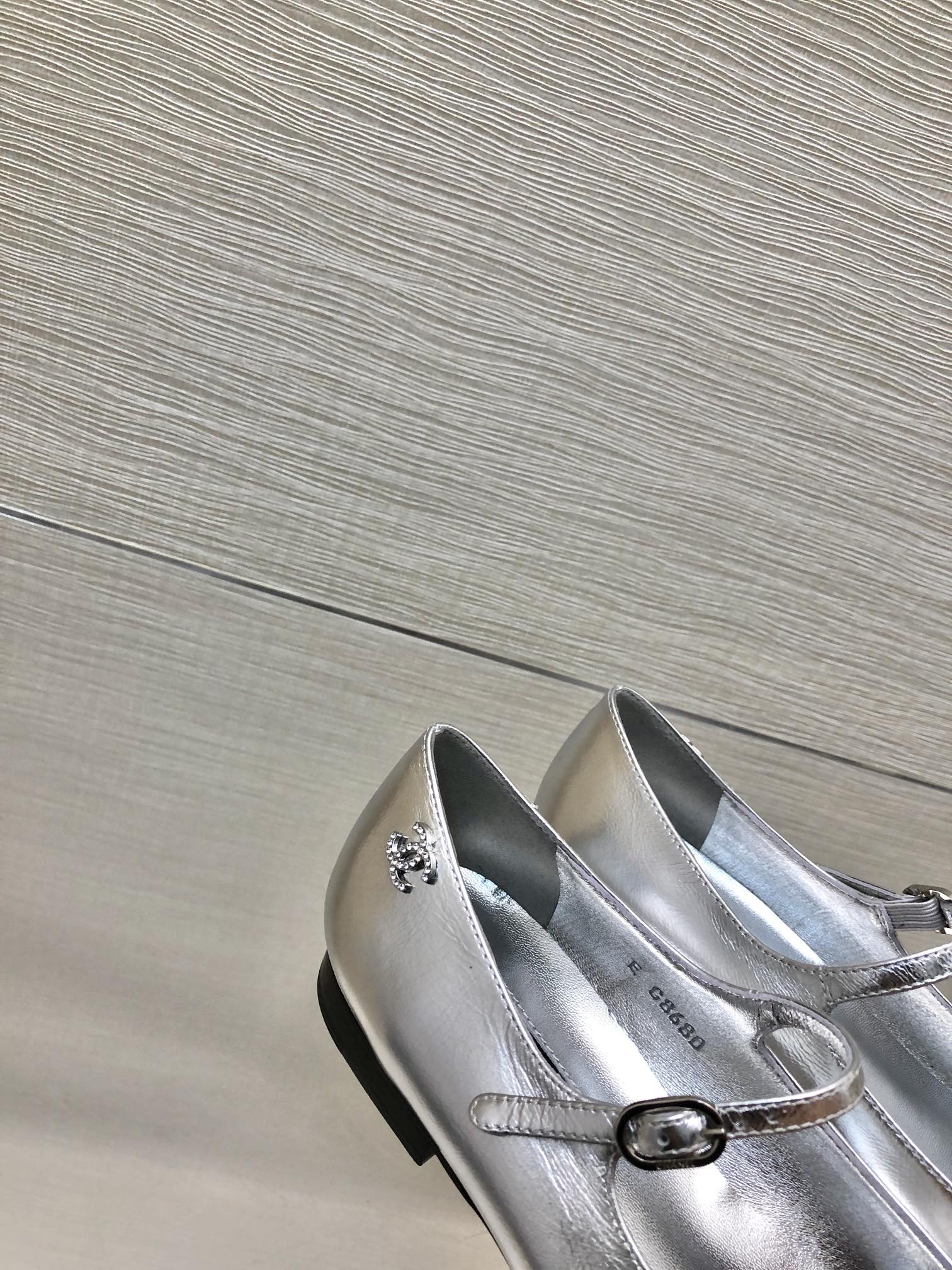 mary janes silver black metalic lambskin grosgrain