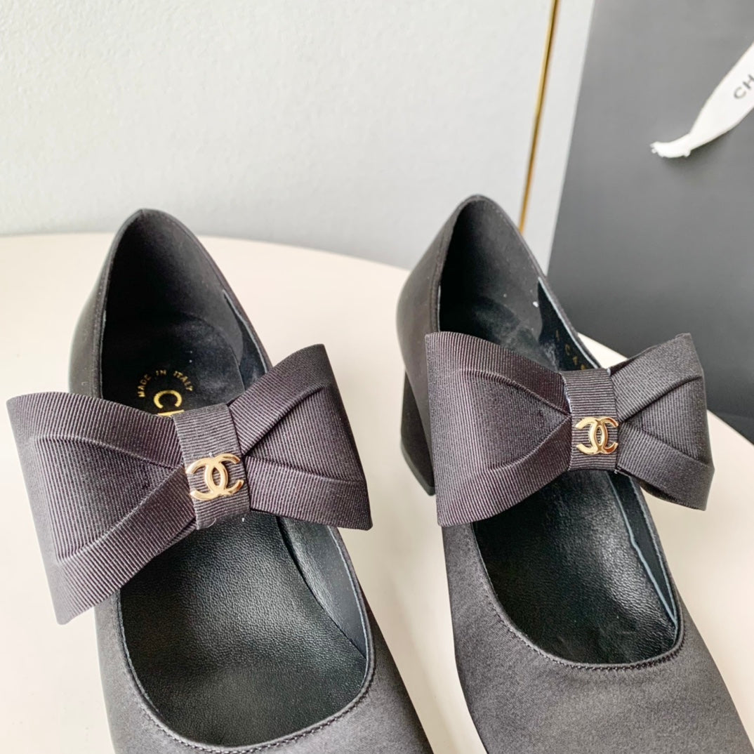 mary jane 60 black calfskin silk bow