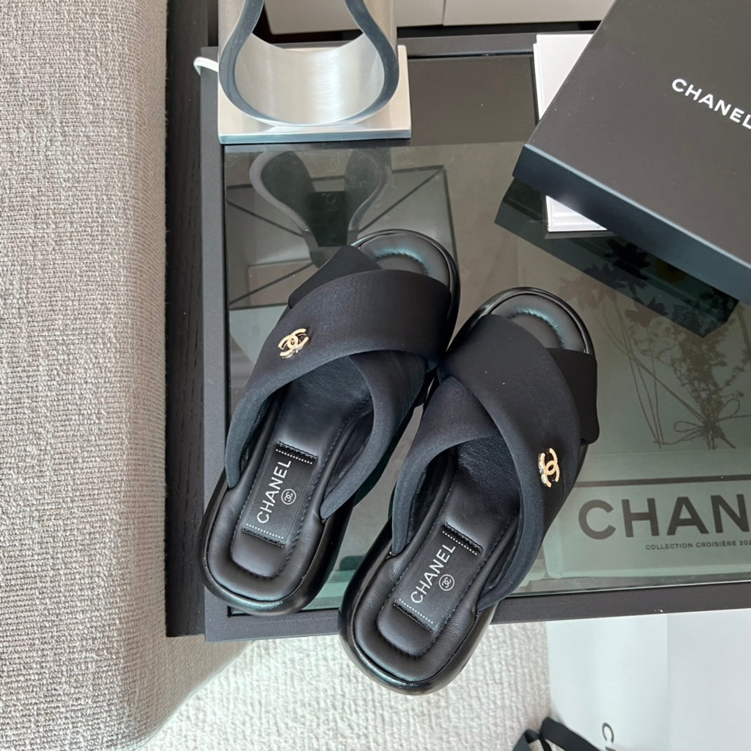 CC Sandal Black Lambskin 173046
