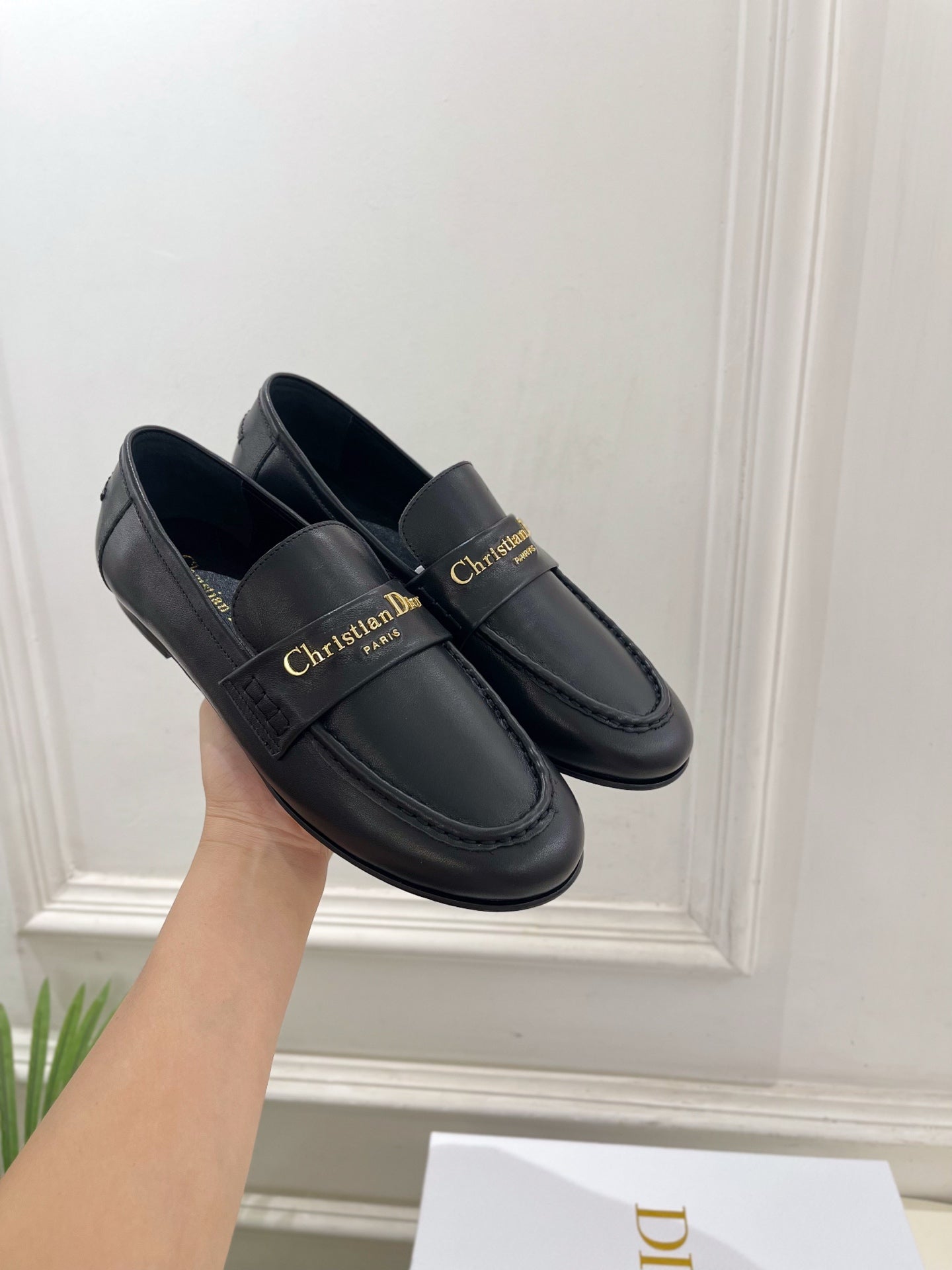 Dior 2025 Loafer Black Gold Cowhide 425574