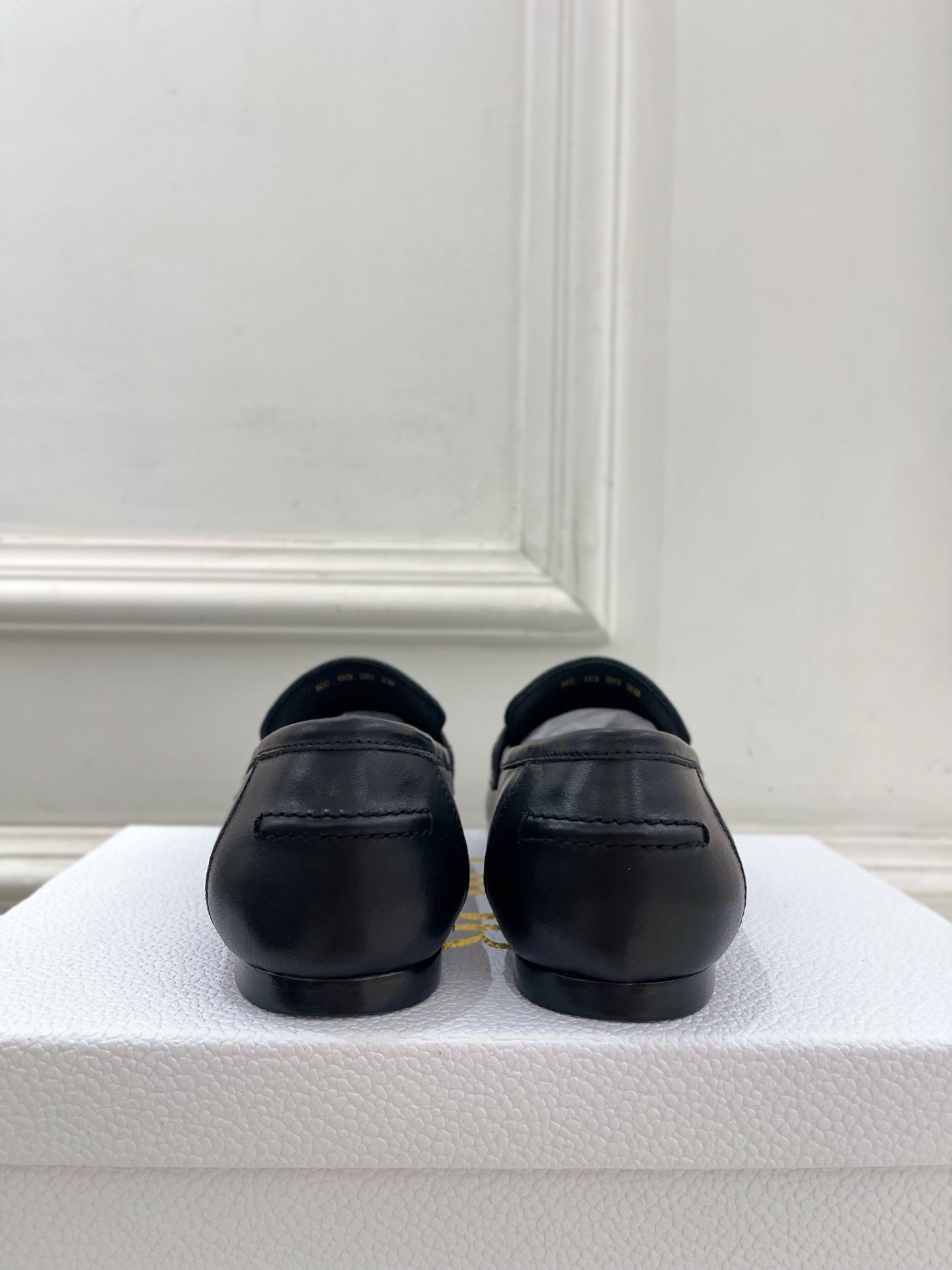 Dior 2025 Loafer Black Gold Cowhide 425574